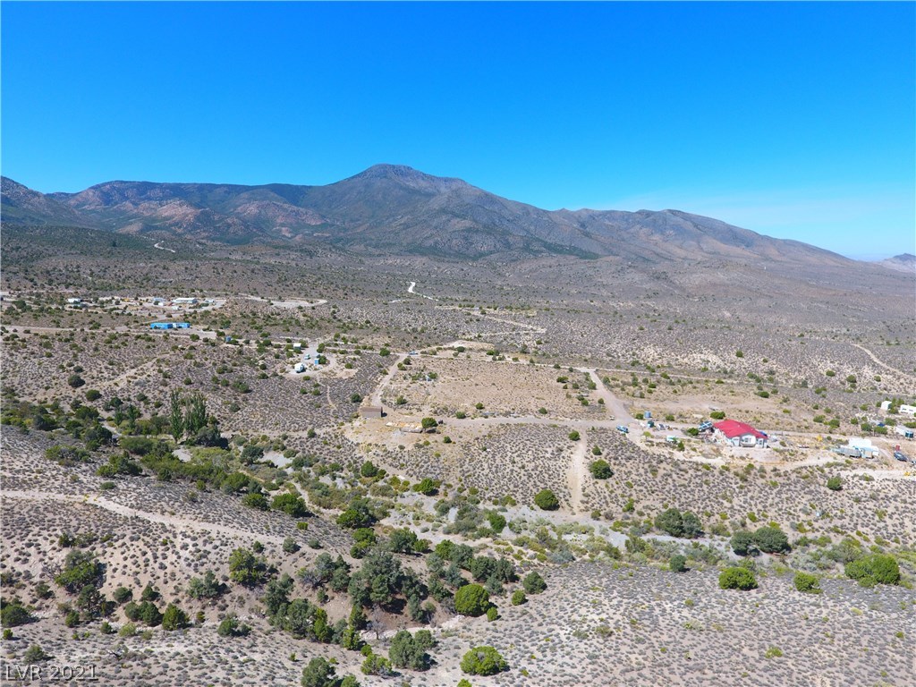 A rare, 5 acre parcel with creek frontage bordering USFS land.