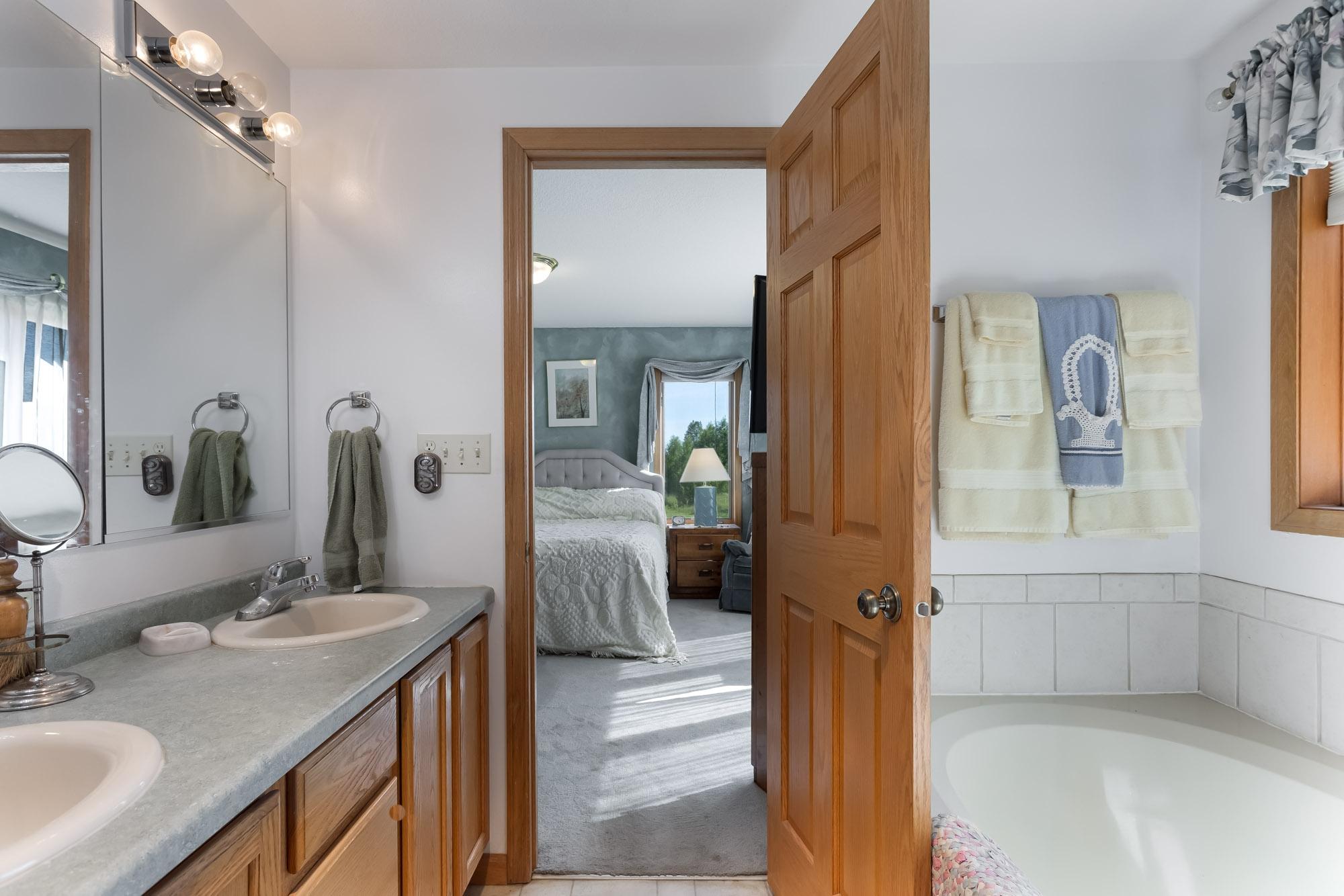 Picture 56 - Undocumented Lake Property 205715