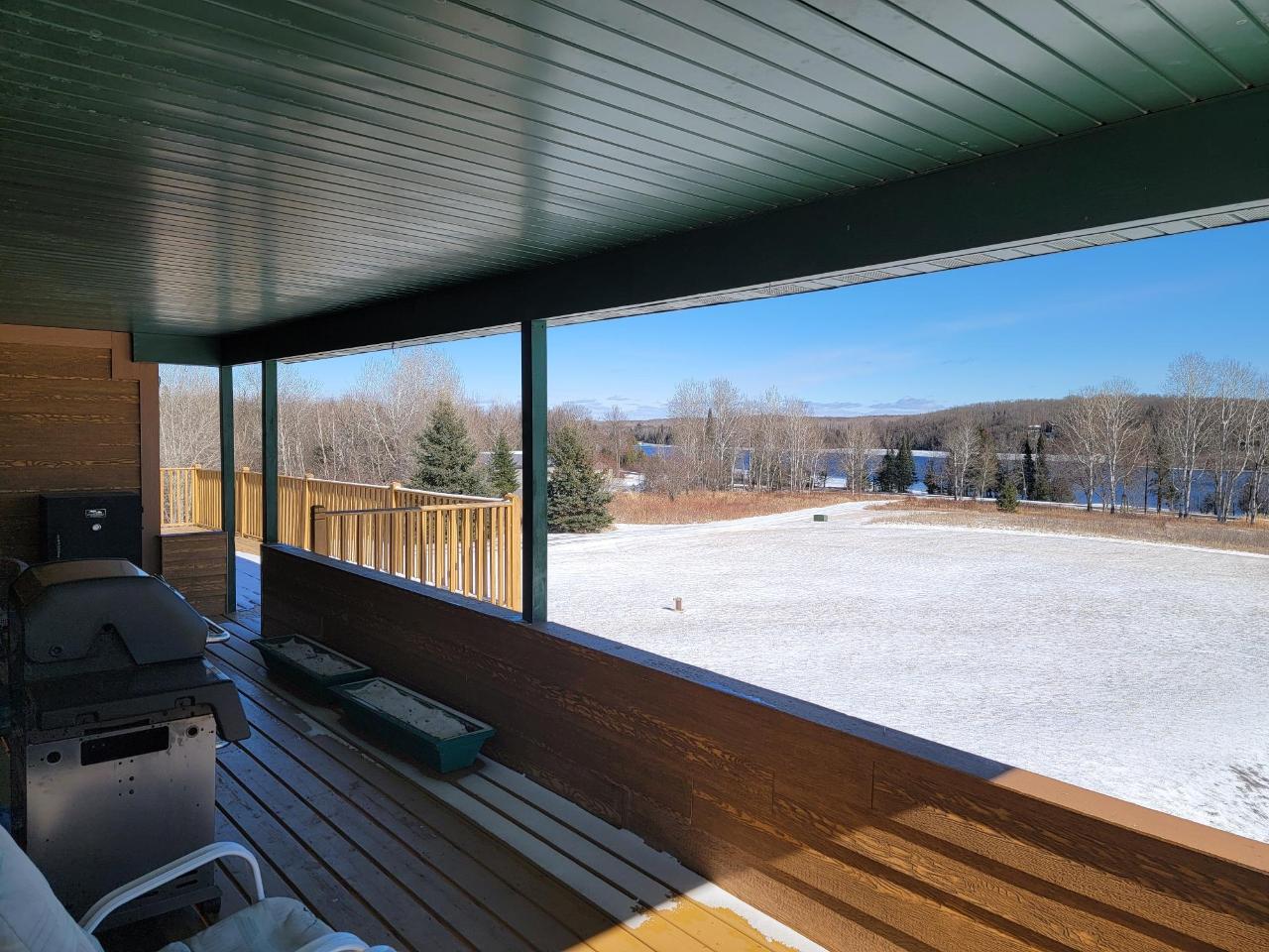 Picture 4 - Undocumented Lake Property 205715