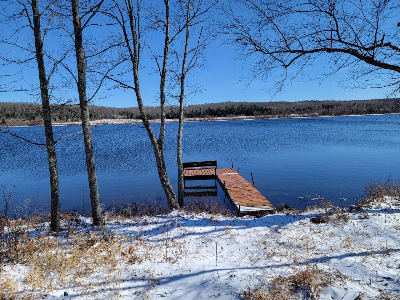 Picture 2 - Undocumented Lake Property 205715