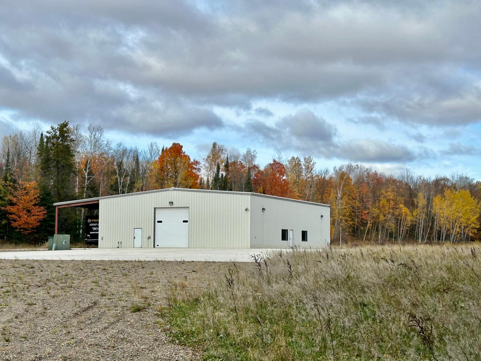 Picture 12 - Undocumented Lake Property 206023