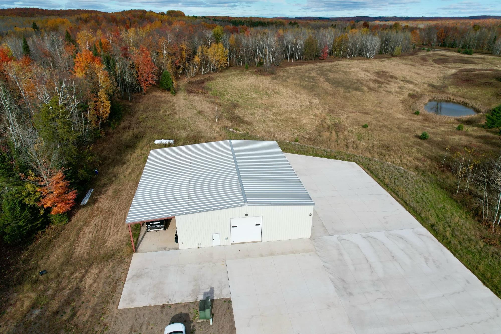 Picture 3 - Undocumented Lake Property 206023