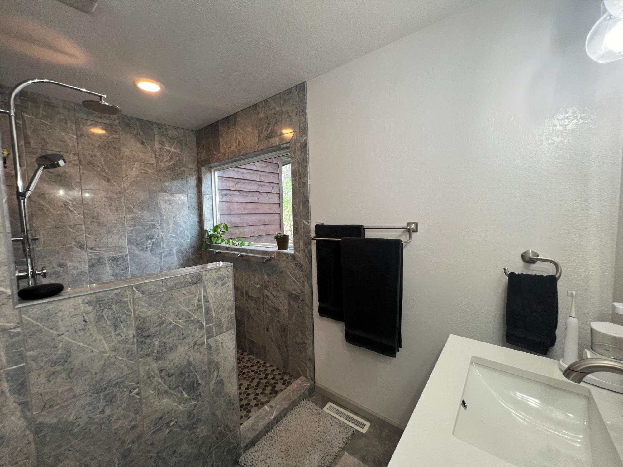 Picture 41 - Lake Seventeen Property 206545