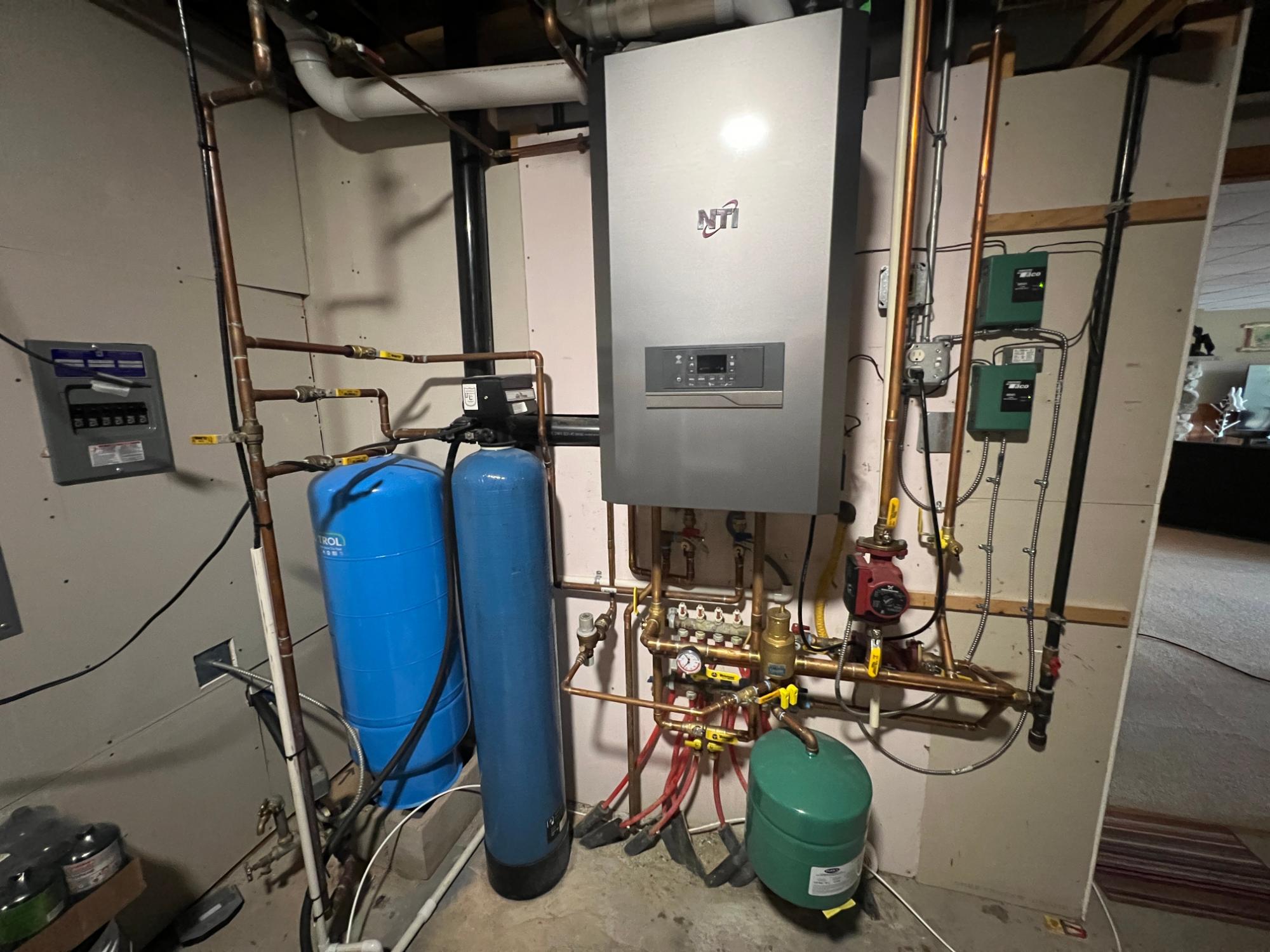 Picture 1 - Lake Seventeen Property 206545