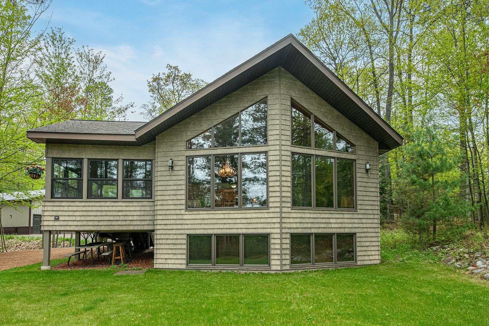 Picture 01 - Upper Buckatabon Lake Property 206943