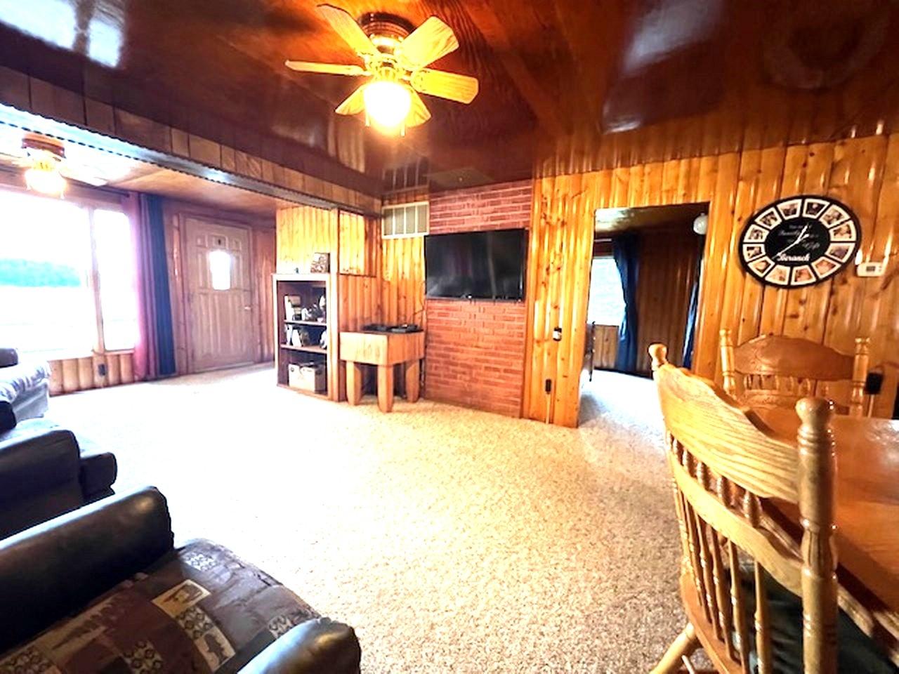 Picture 17 - Roberts Lake Property 207749