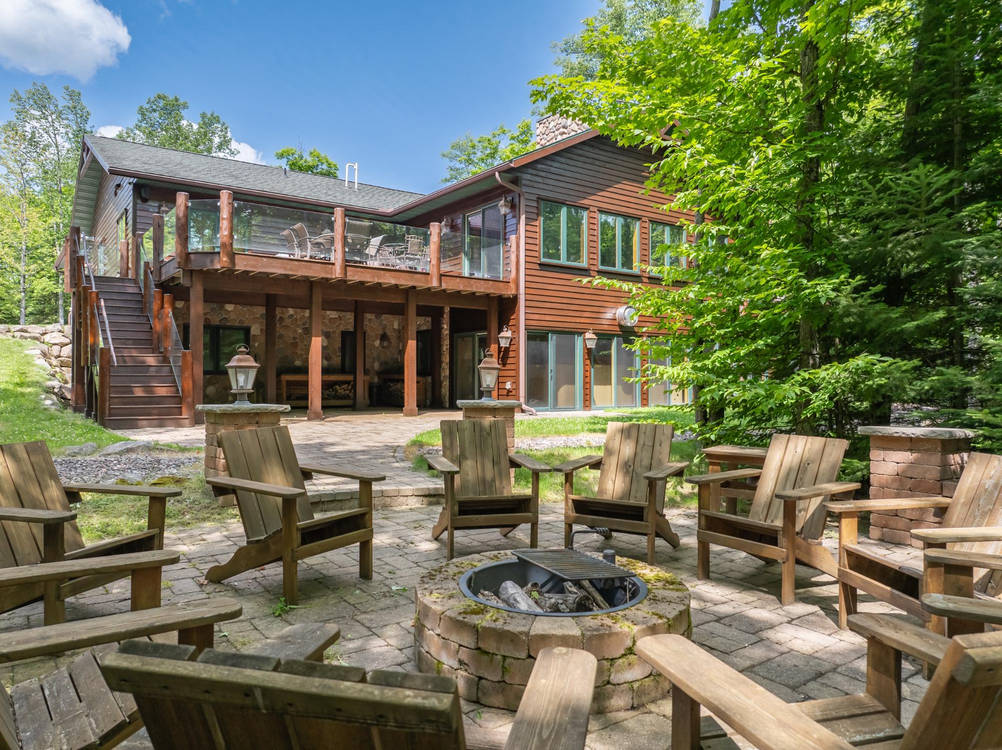 Picture 01 - Undocumented Lake Property 208112