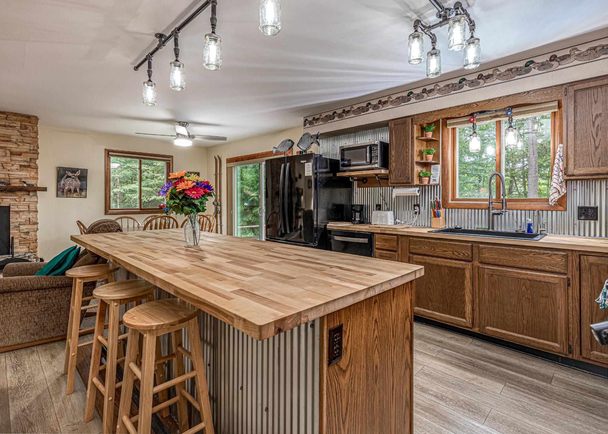 Picture 18 - Undocumented Lake Property 208370