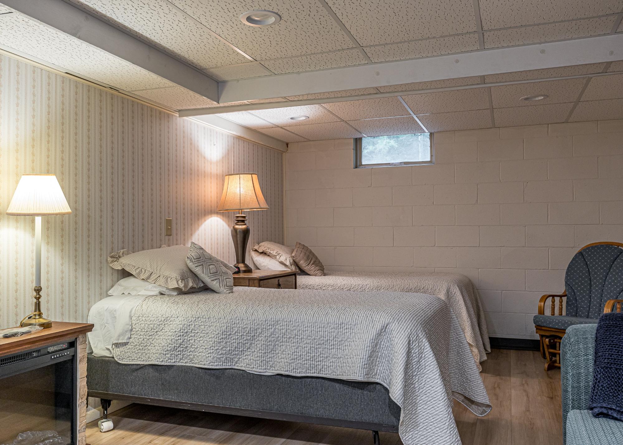 Picture 5 - Undocumented Lake Property 208370