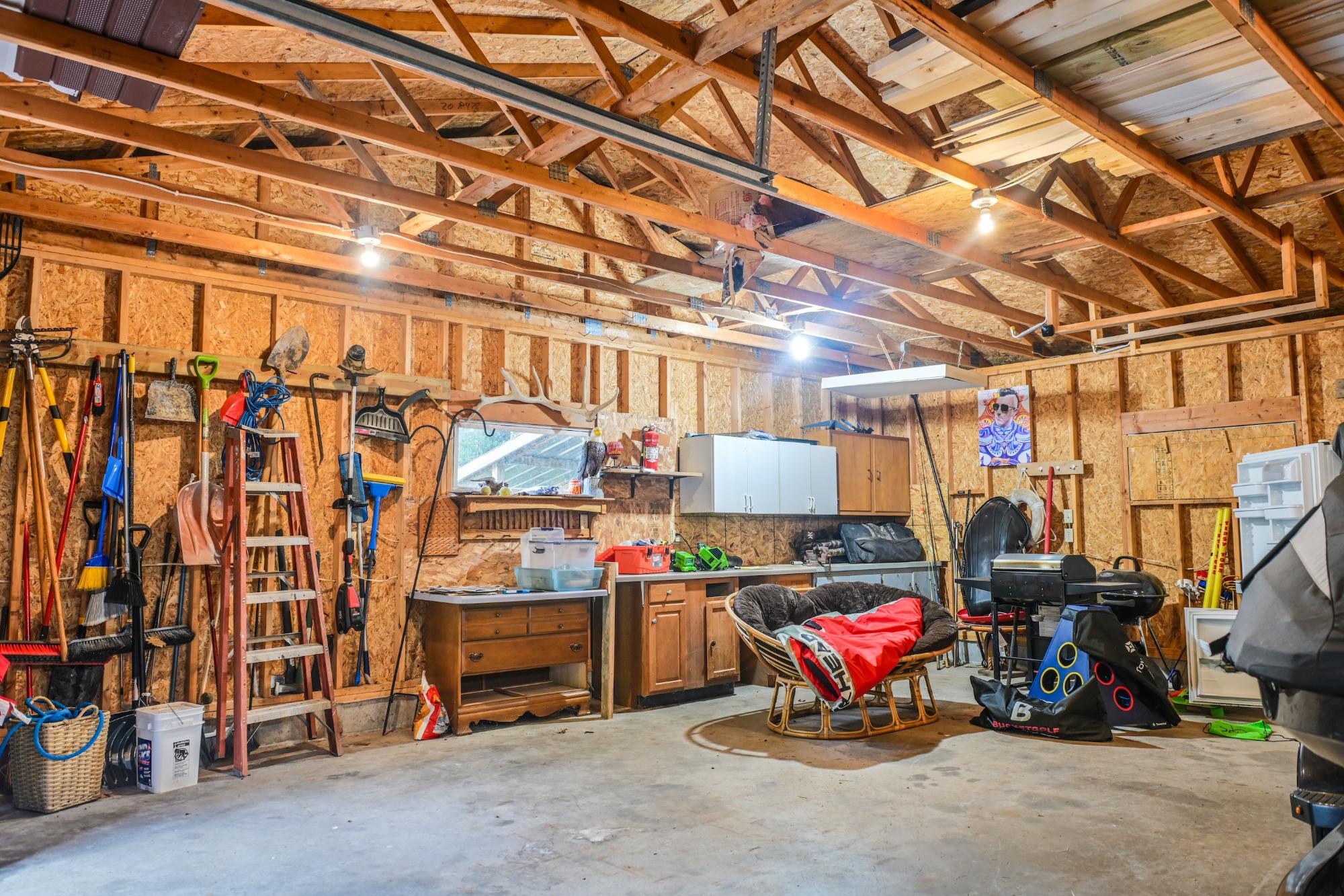 Picture 5 - Undocumented Lake Property 208396