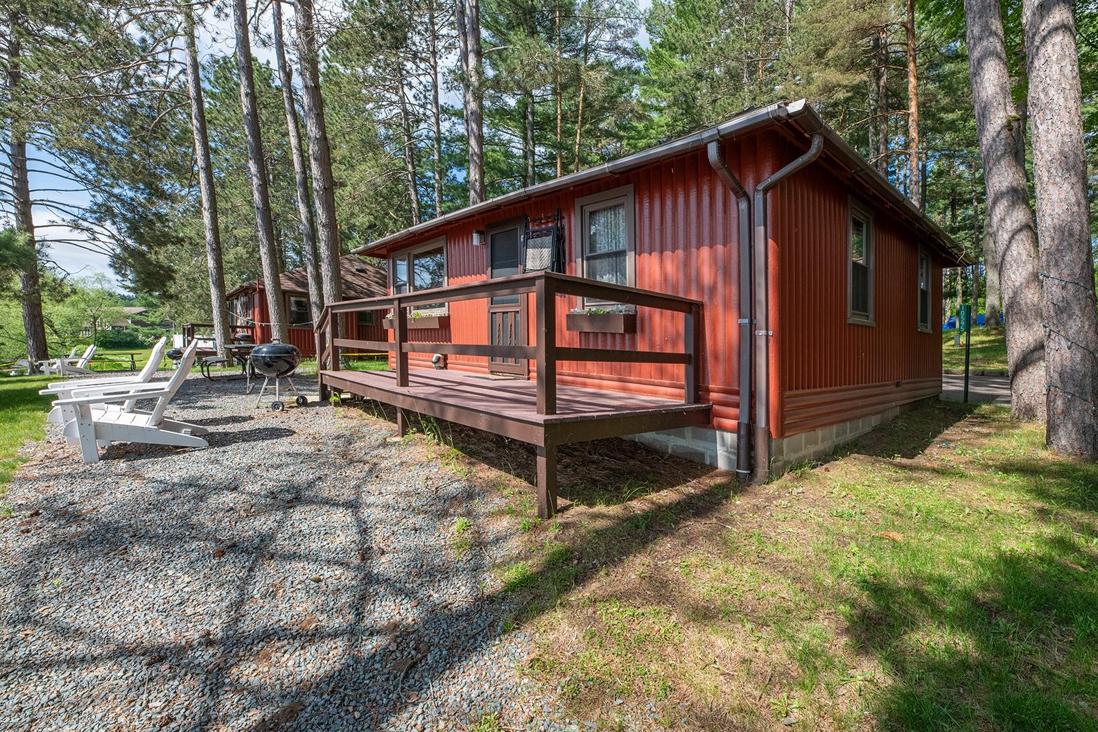 Picture 01 - Big Arbor Vitae Property 208566