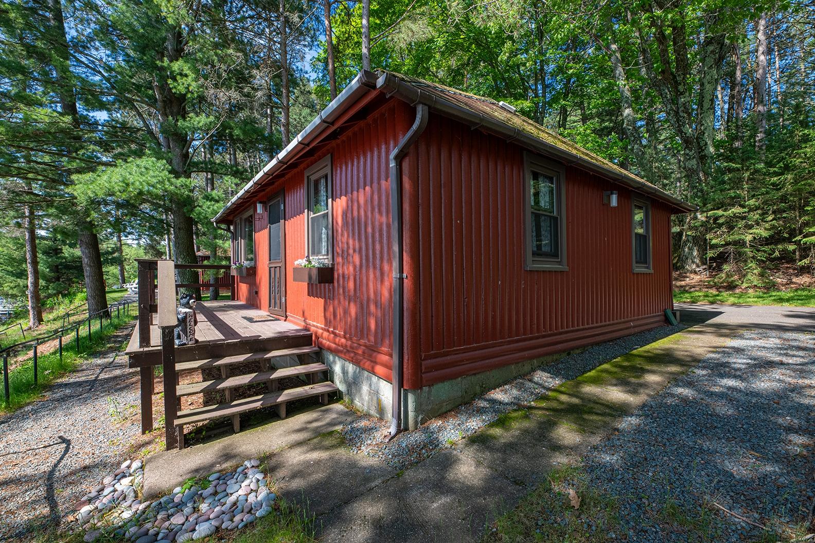 Big Arbor Vitae Property 10604 Pine Arbor Dr Photo 1