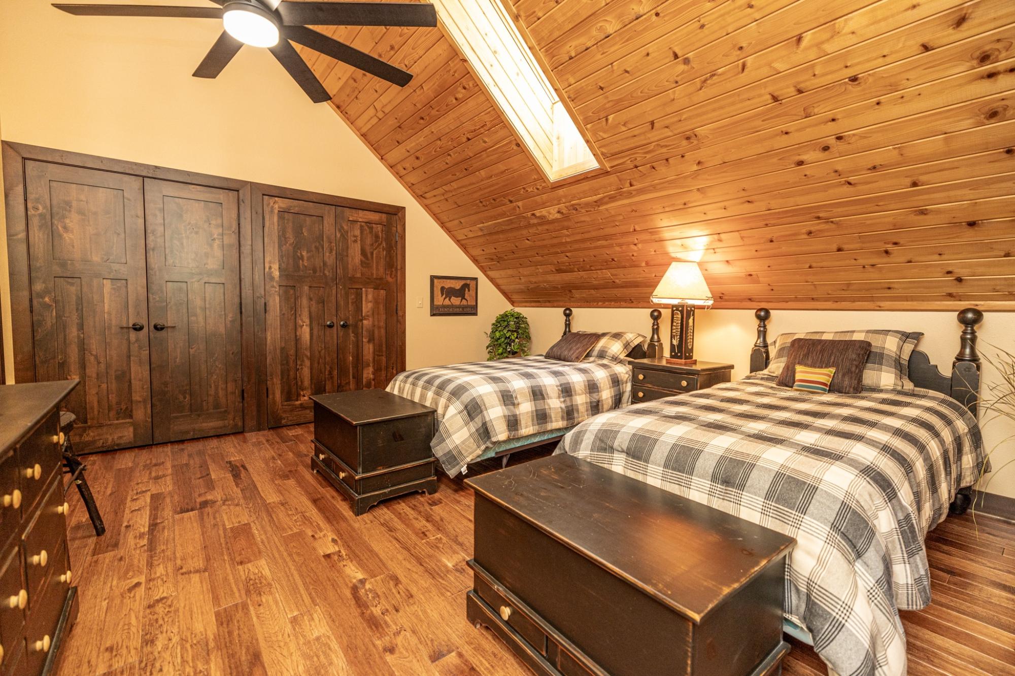 Picture 21 - Tomahawk Lake Property 209062