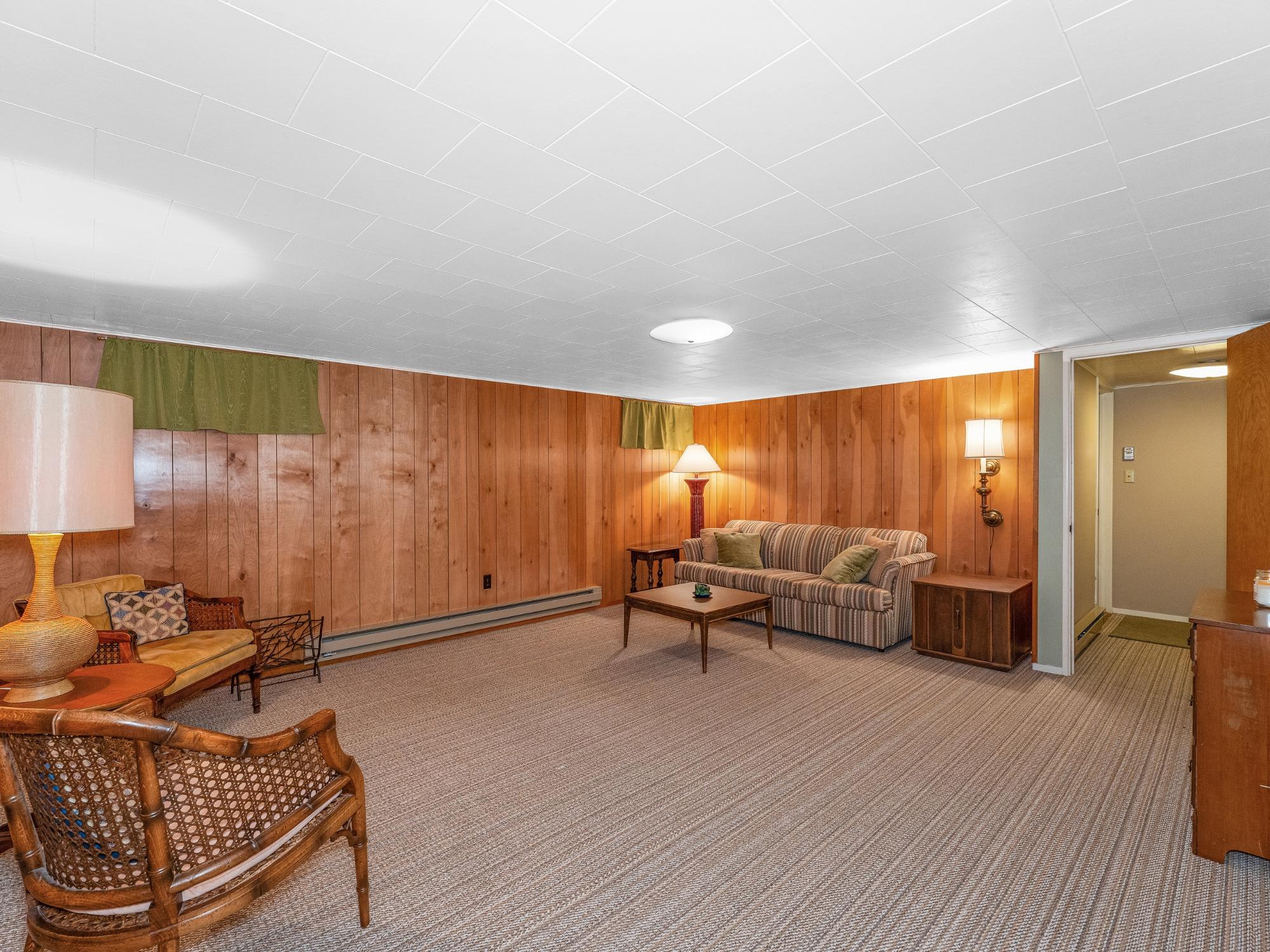 Picture 24 - Island Lake Property 209072