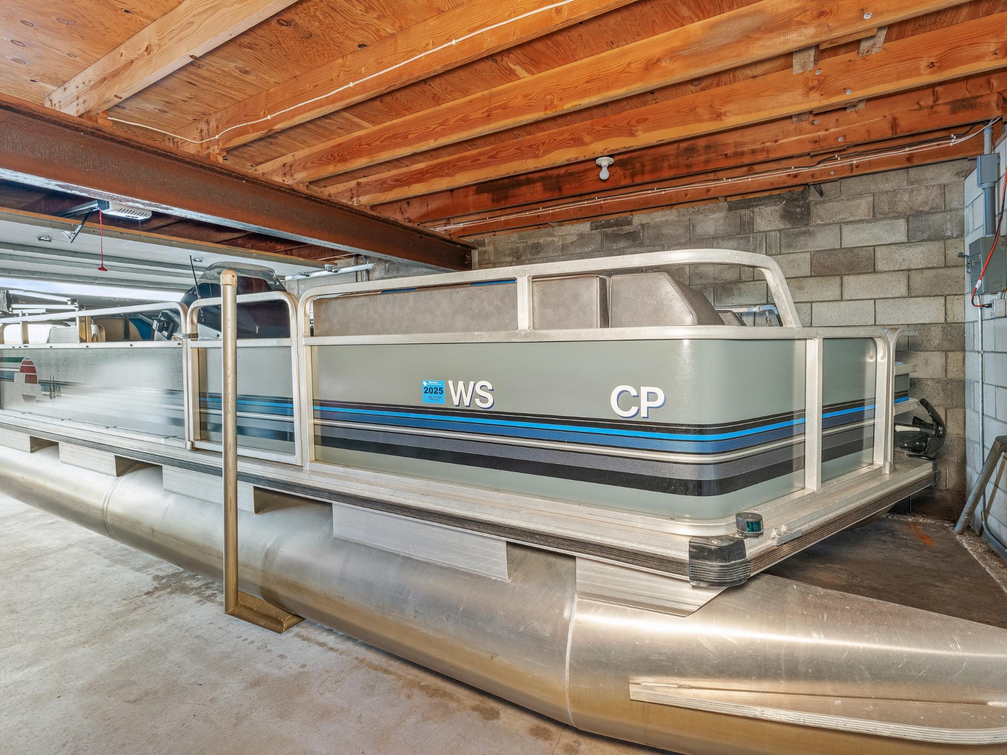 Picture 9 - Island Lake Property 209072