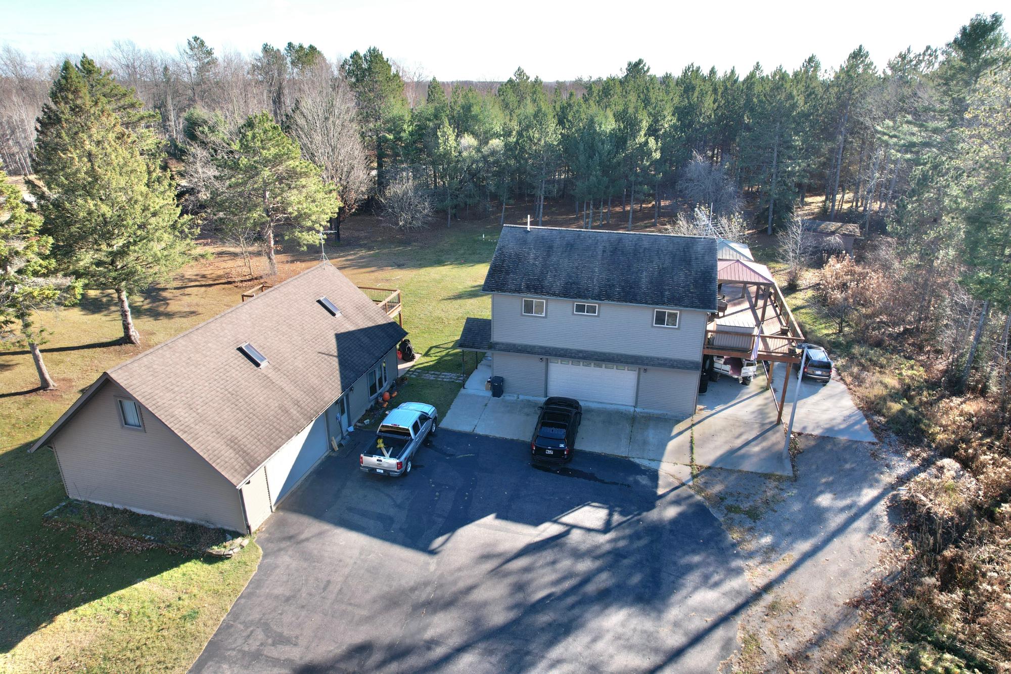 Undocumented Lake Property 1881 Cth B Photo 1