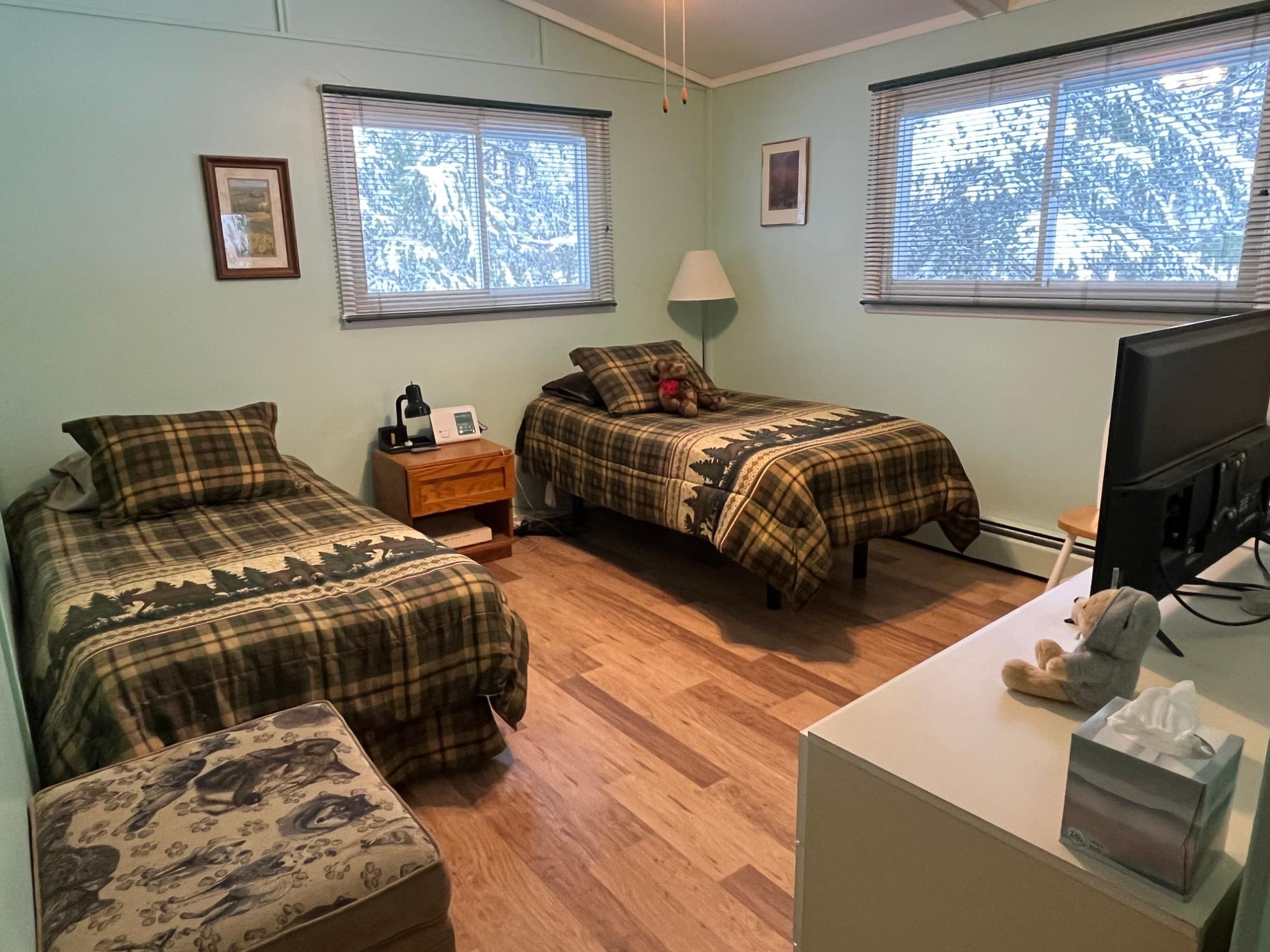 Picture 15 - Third Lake Property 211100