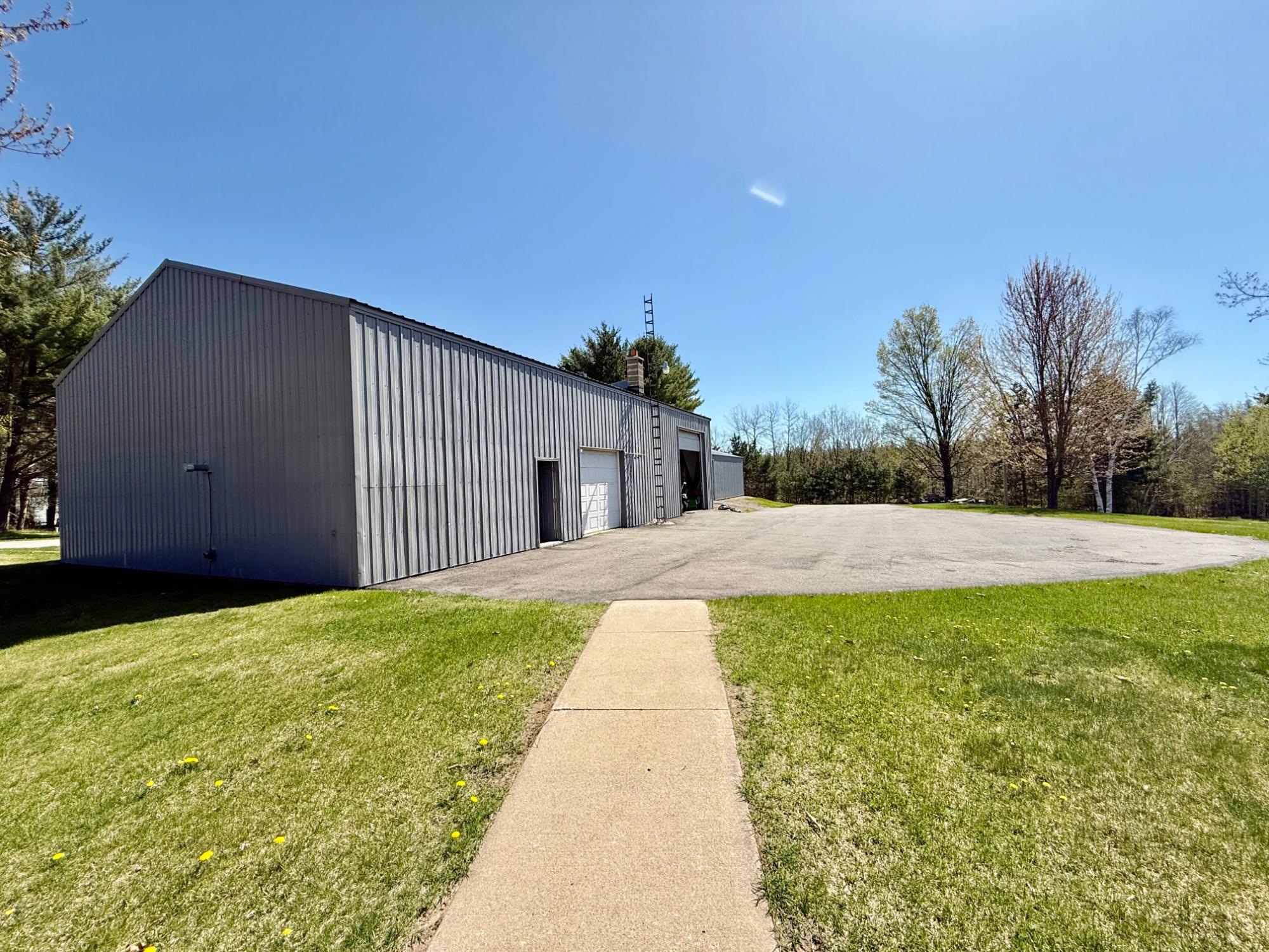 Pelican Lake Property 827 Hwy 45 Photo 17