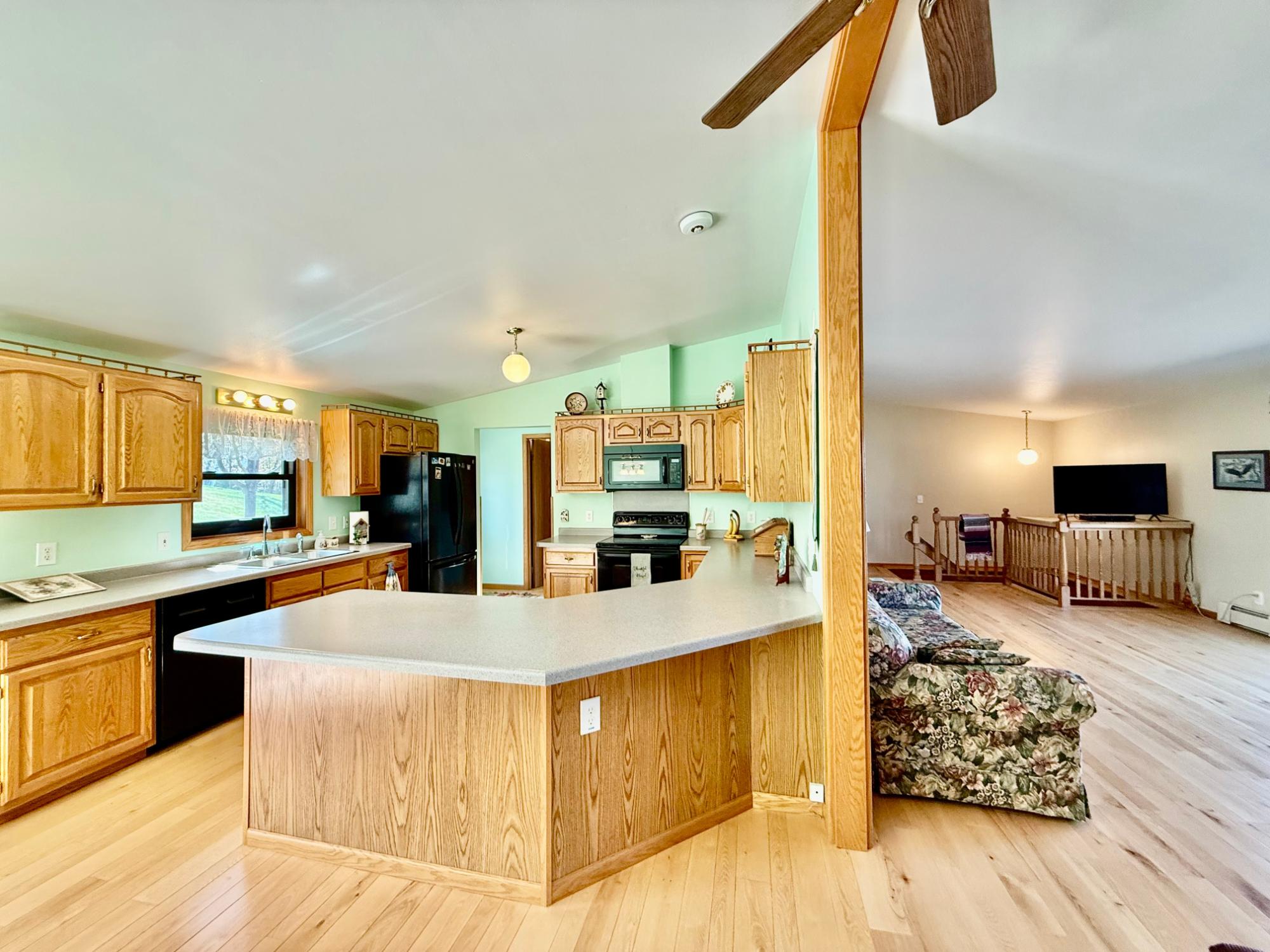 Pelican Lake Property 827 Hwy 45 Photo 31