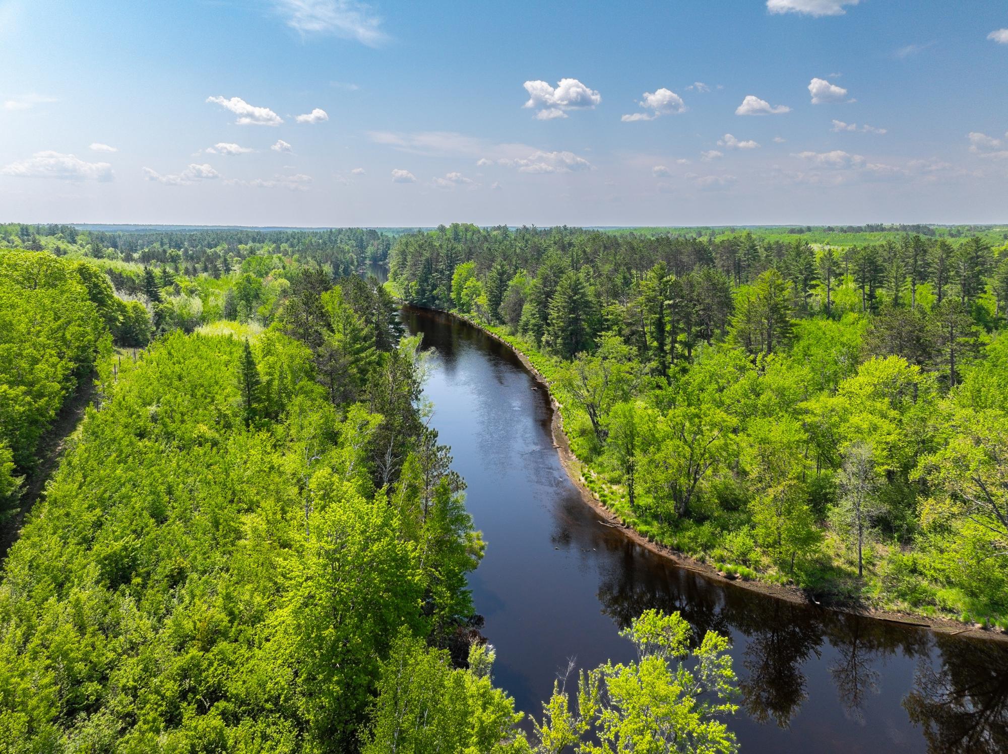 Undocumented Lake Property 4017 Hwy 51 Photo 4