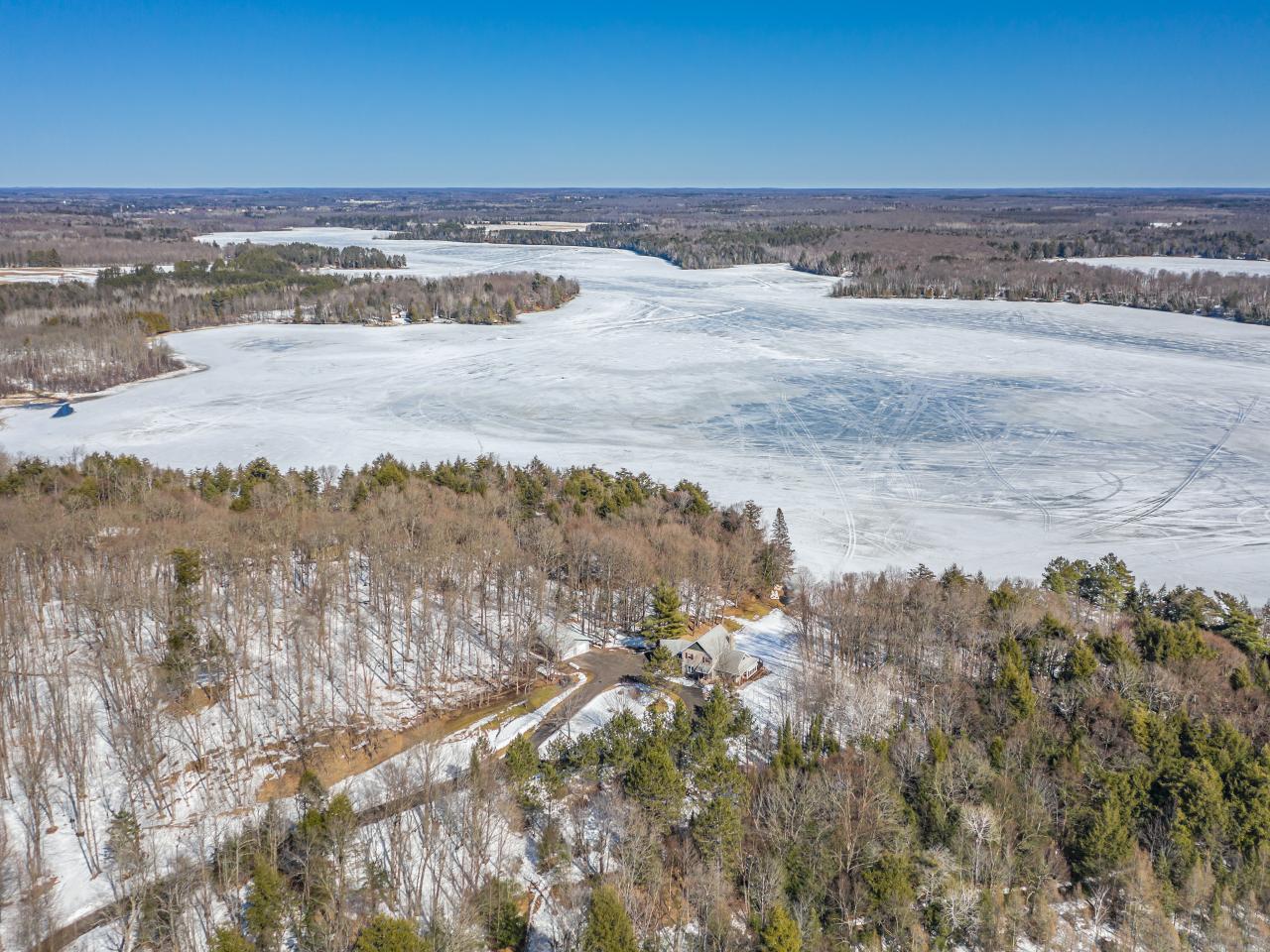 Picture 1 - Undocumented Lake Property 189594