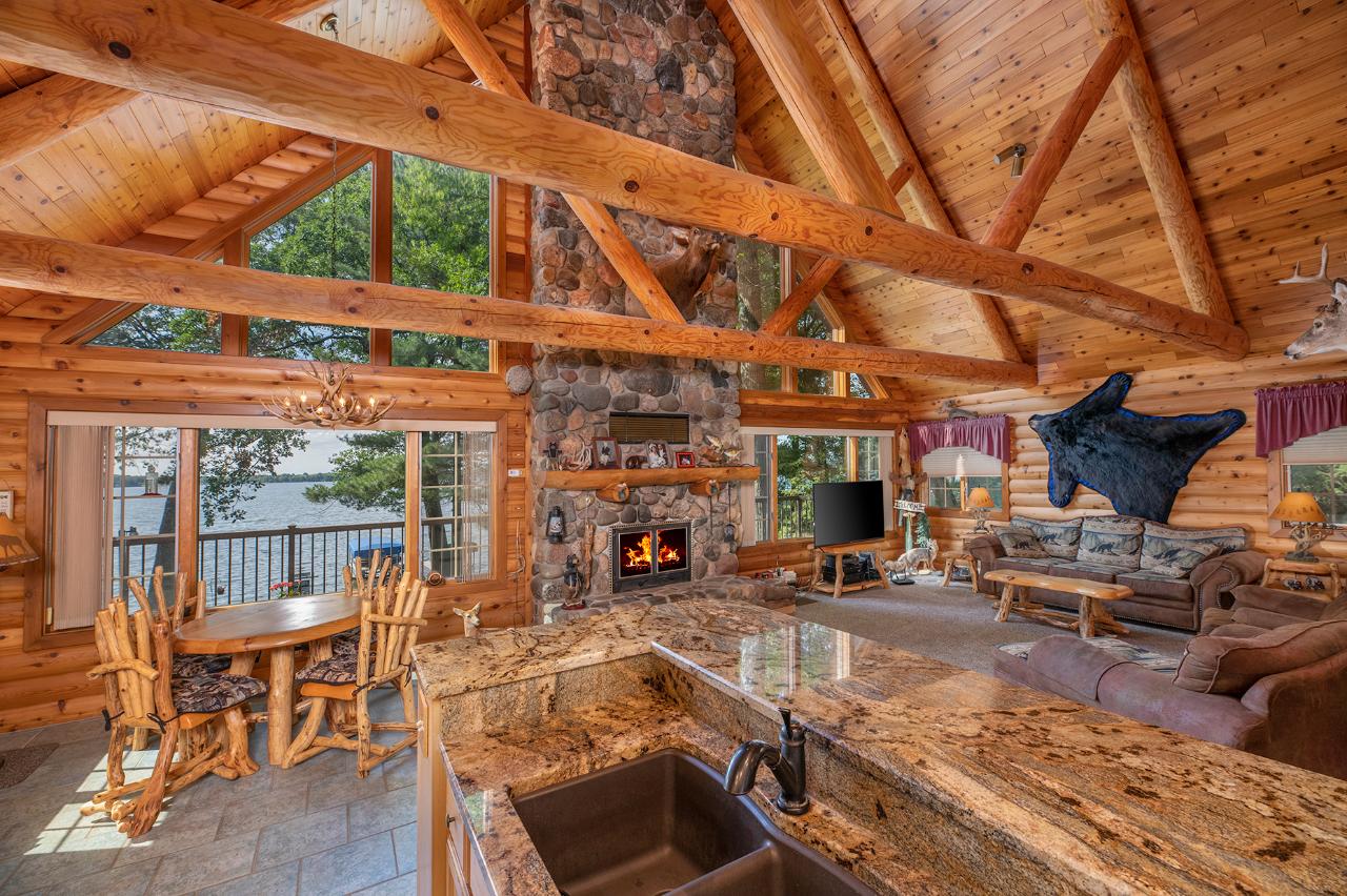 Picture 01 - Pelican Lake Property 203410