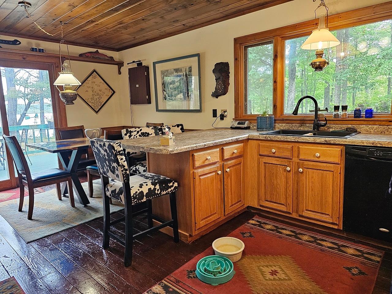 Picture 33 - Moss Lake Property 203633