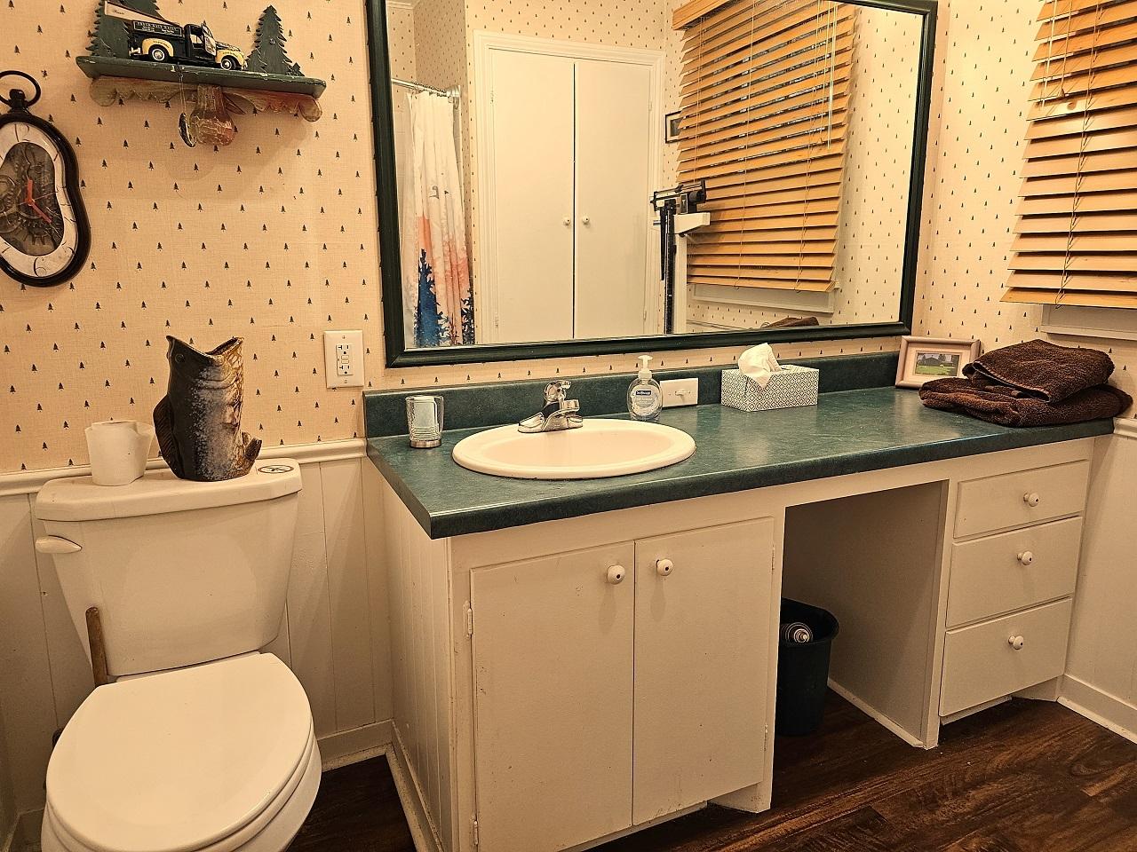 Picture 26 - Moss Lake Property 203633