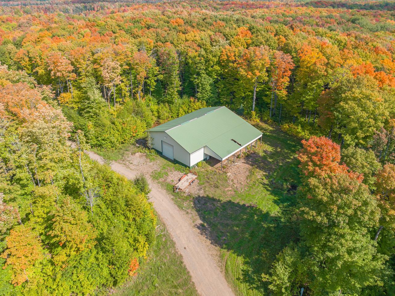 Picture 2 - No Mans Lake Property 203958