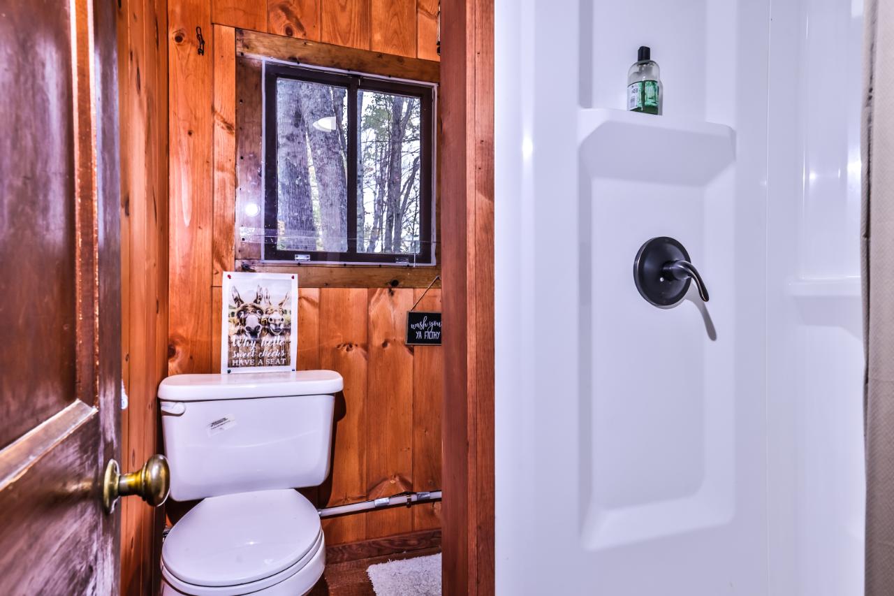 Picture 49 - Oxbow Lake Property 204312