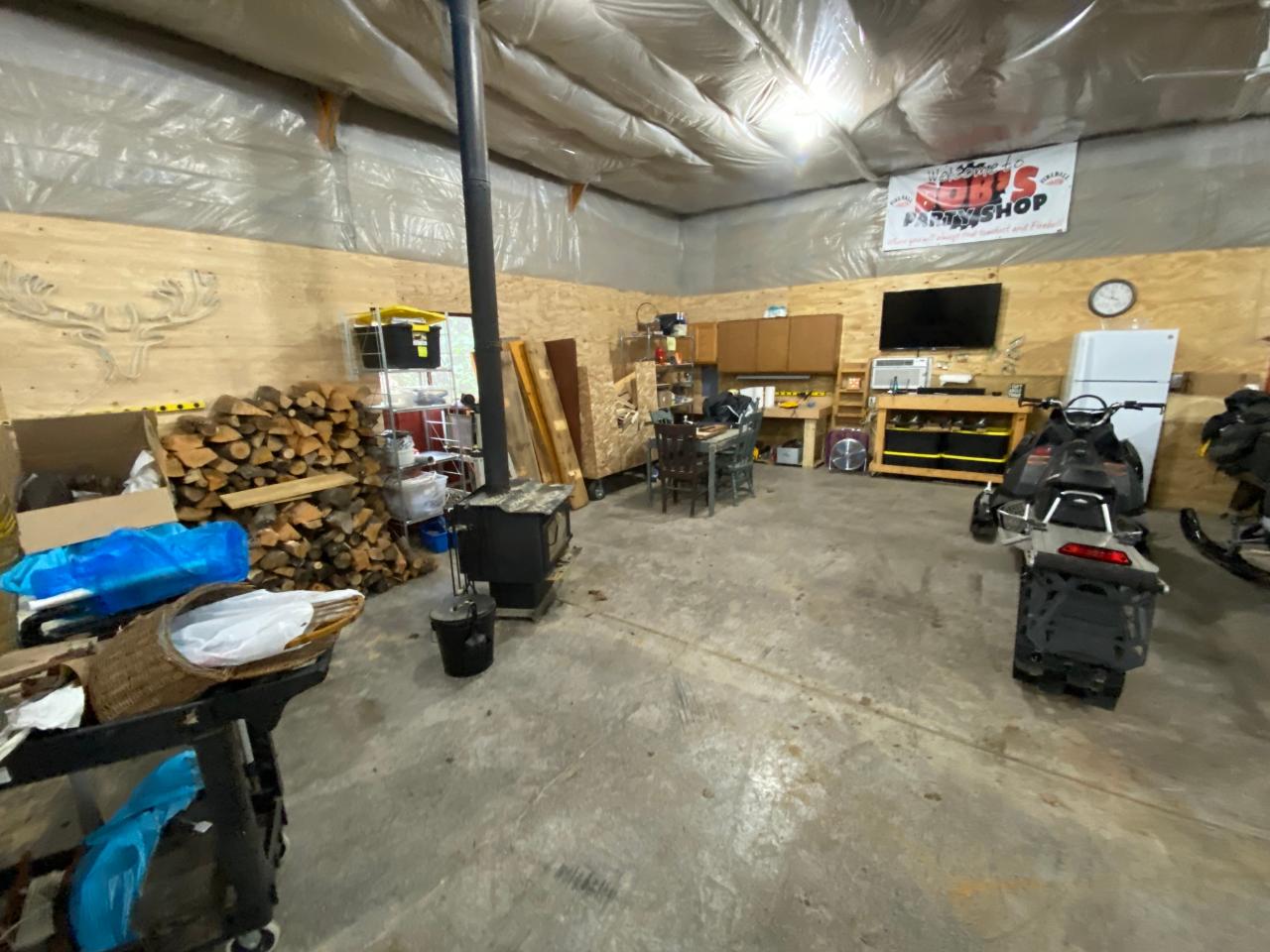 Picture 11 - Oxbow Lake Property 204312