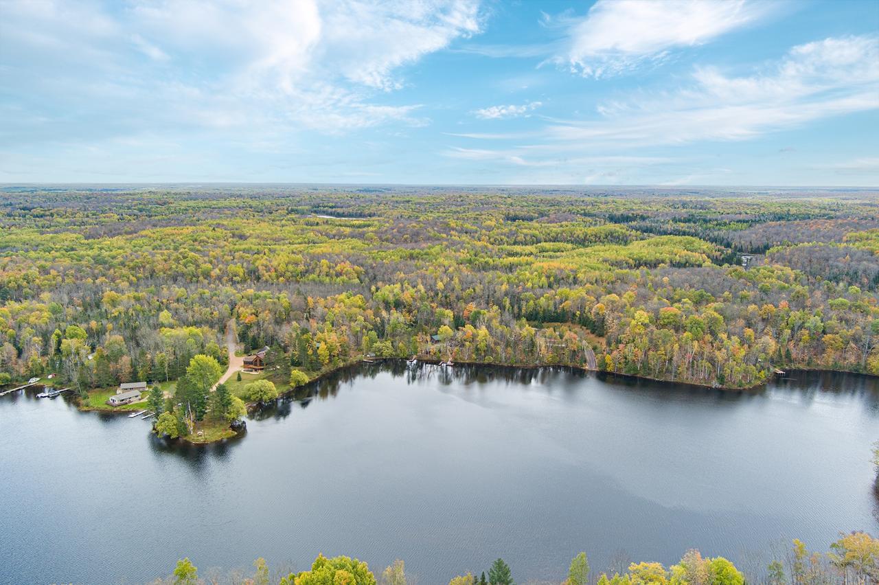 Picture 6 - Oxbow Lake Property 204312