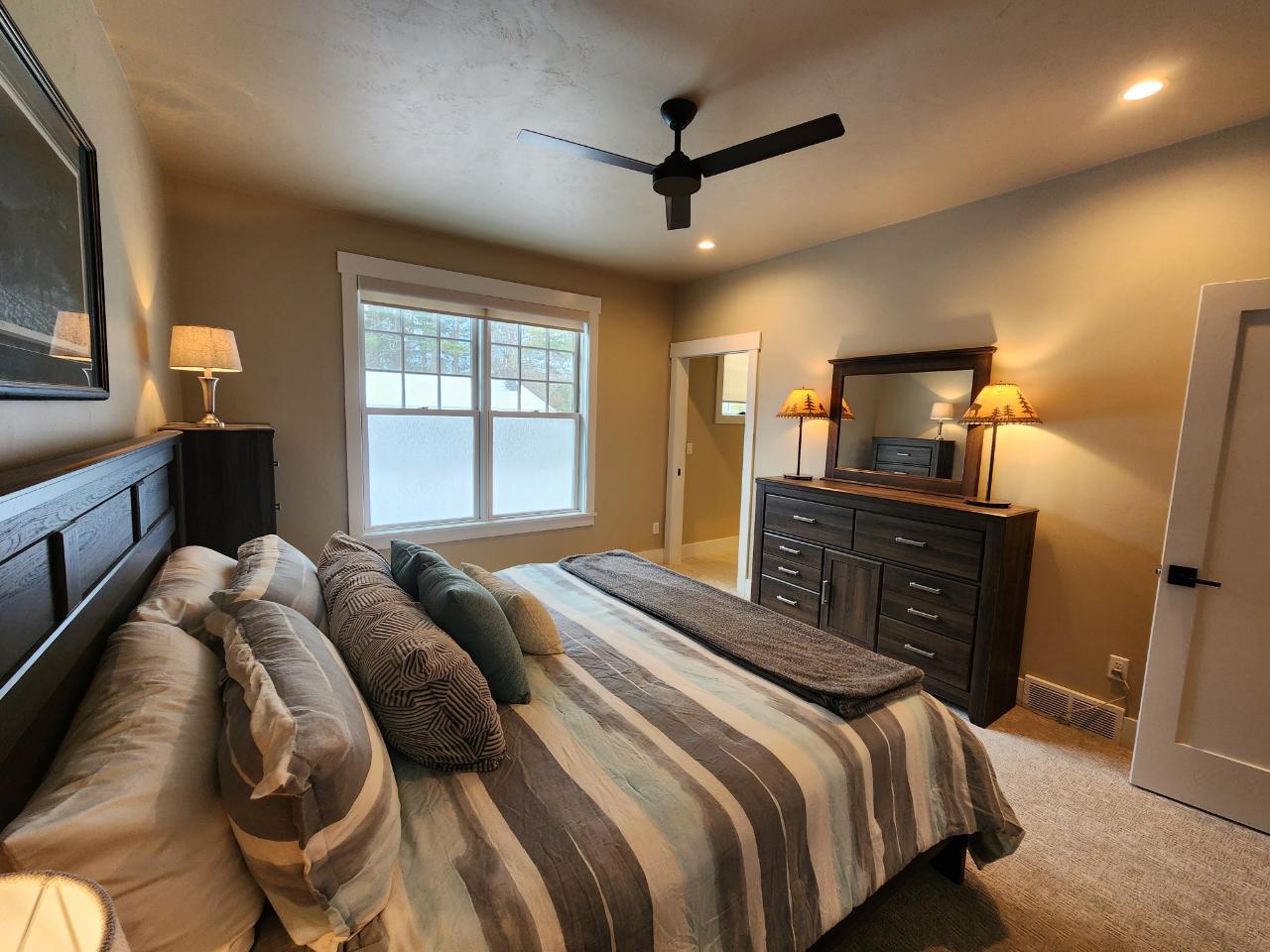 Picture 61 - Medicine Lake Property 204999