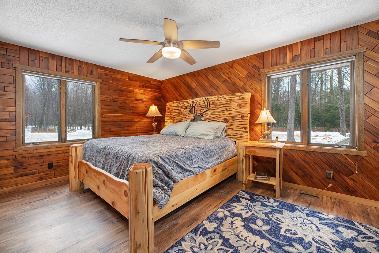 Picture 44 - Lac Vieux Desert Property 205503