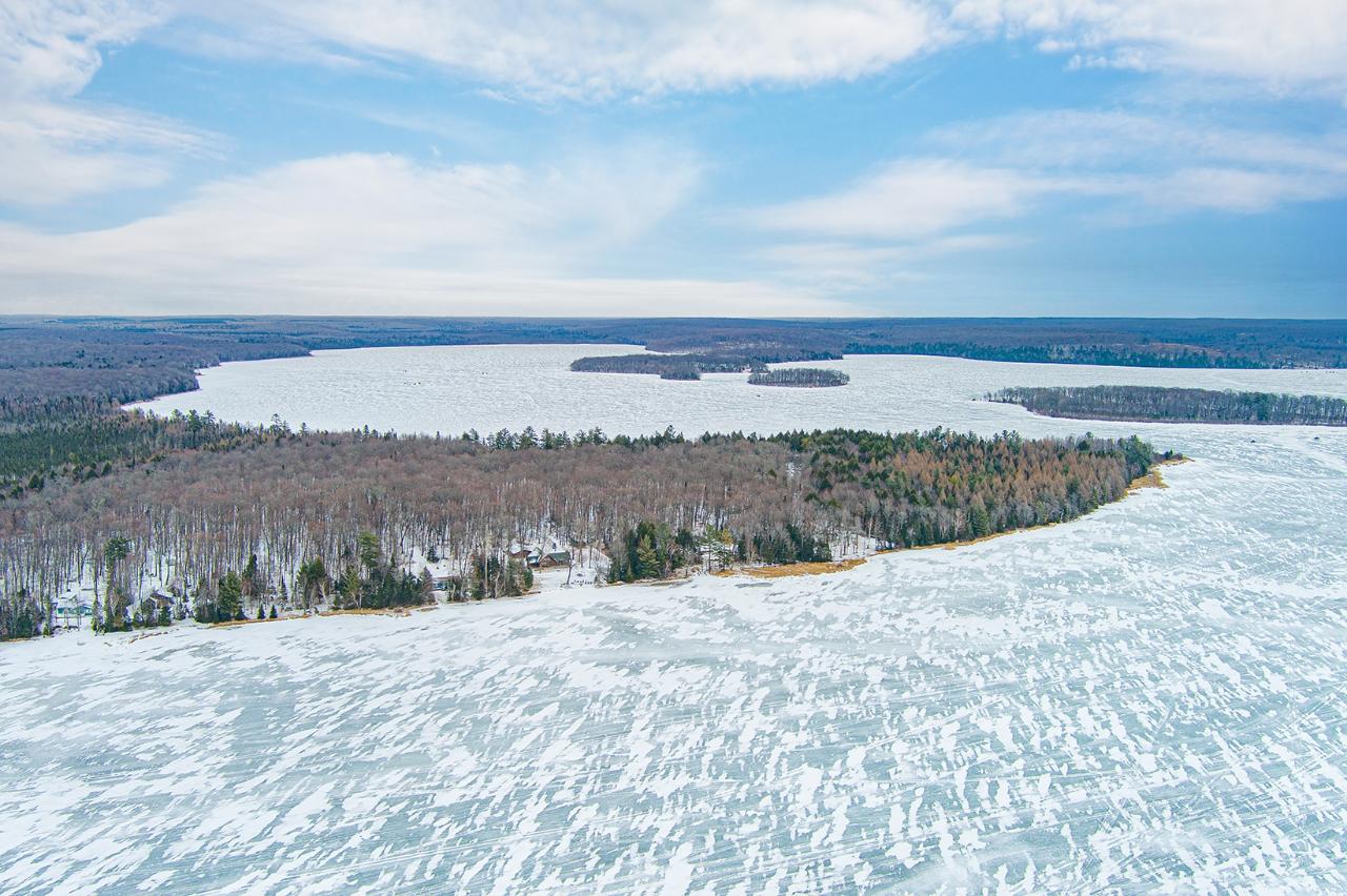 Picture 5 - Lac Vieux Desert Property 205503