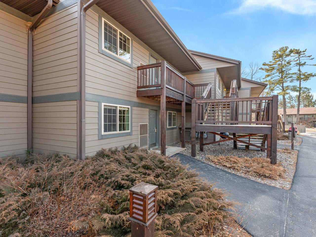 Picture 2 - Lynx Lake (ER) Property 205866