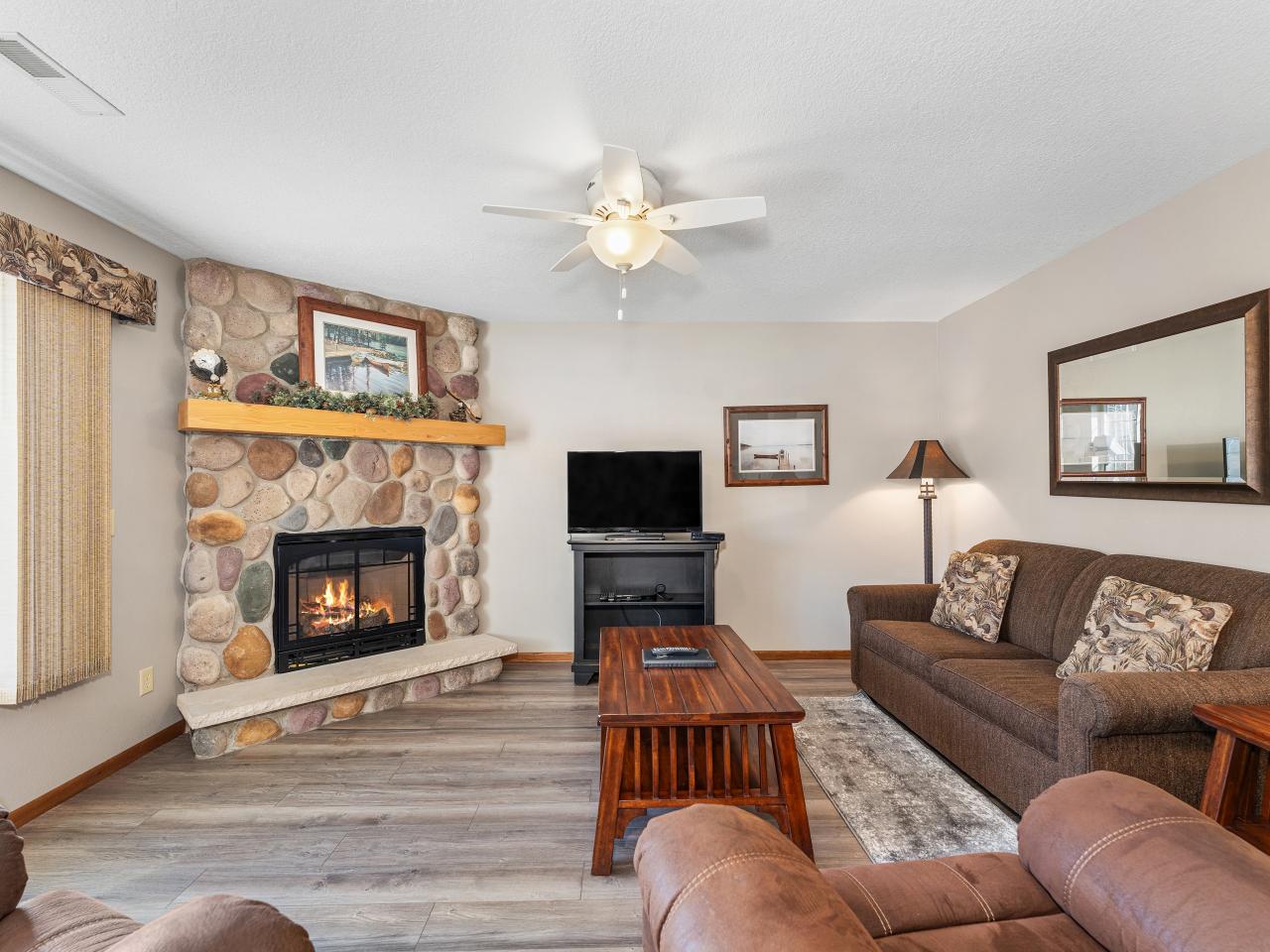 Picture 31 - Lynx Lake (ER) Property 205866