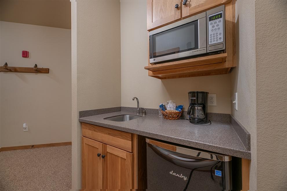 Picture 18 - Eagle Lake Property 206013