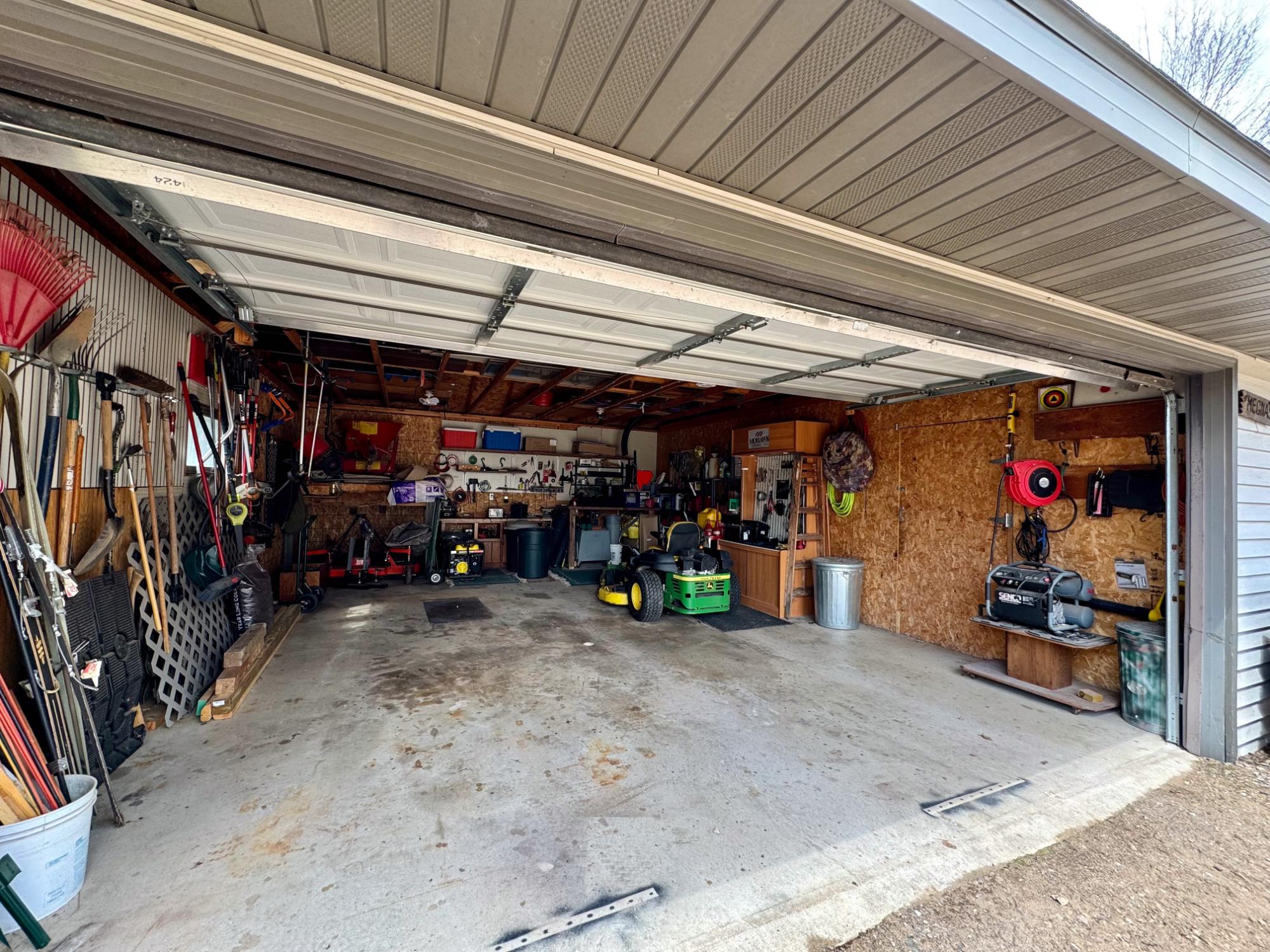 Picture 35 - Undocumented Lake Property 206205