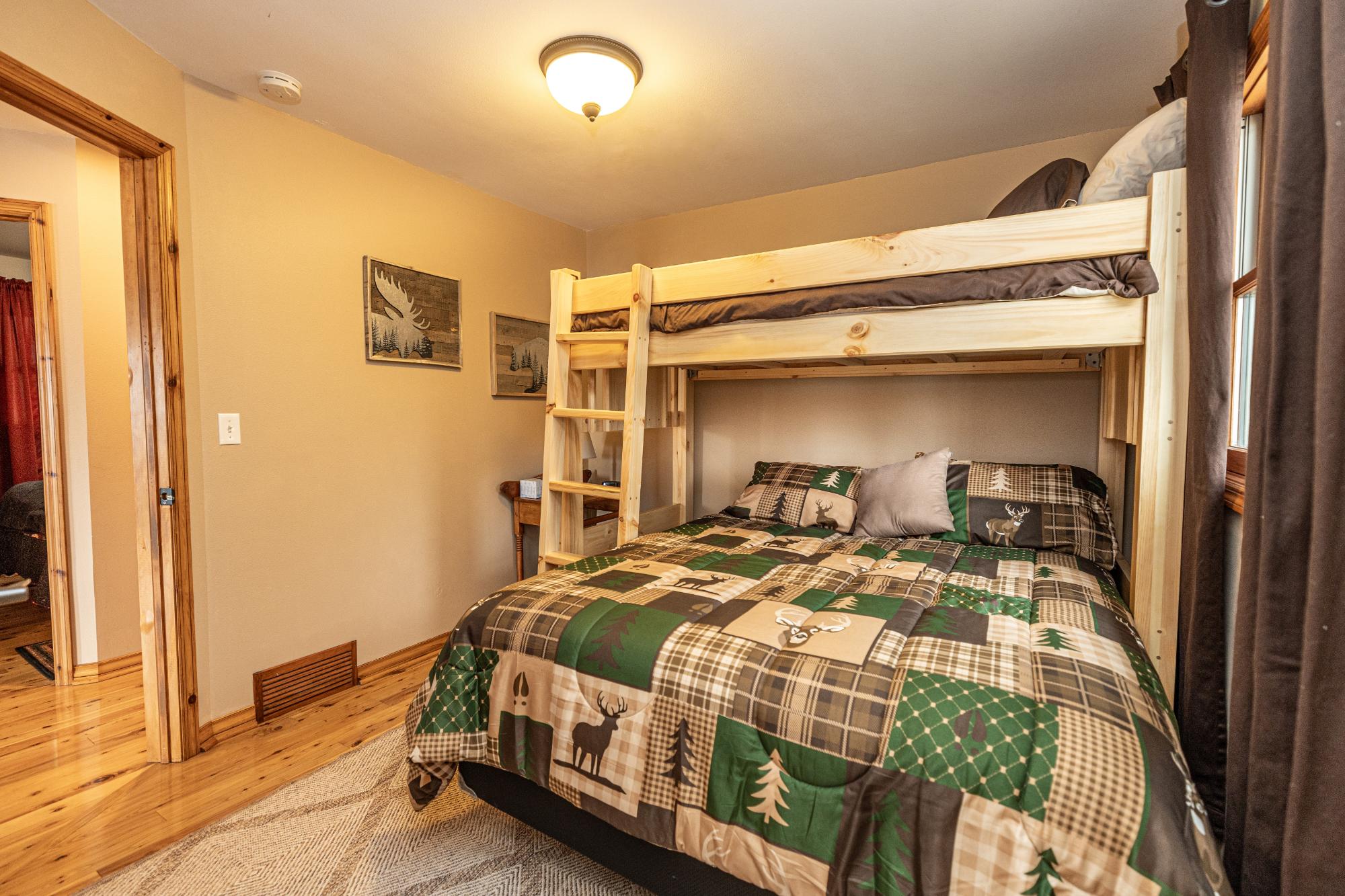 Picture 18 - Booth Lake Property 206398