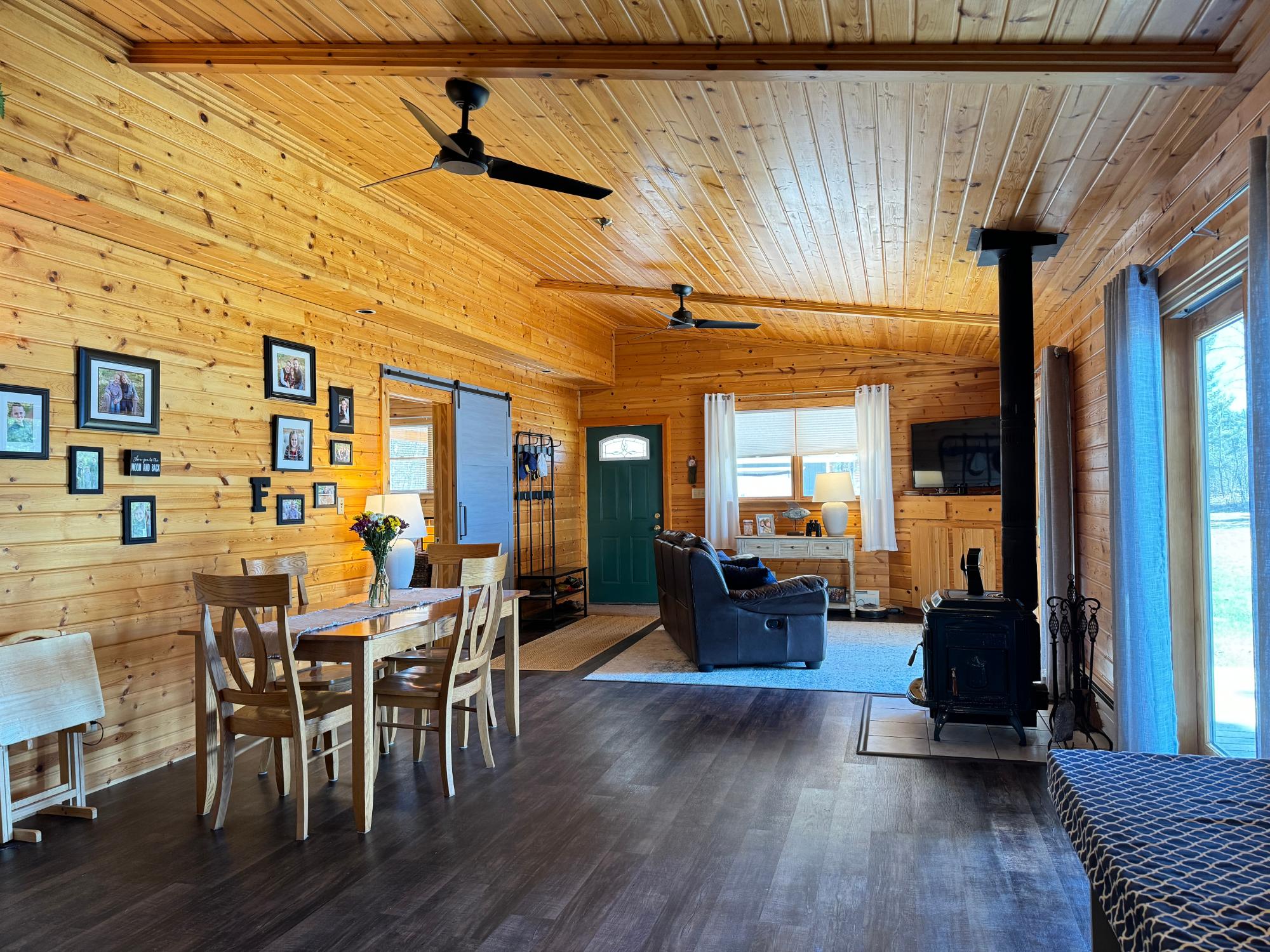 Picture 27 - Middle Sugarbush Lake Property 206675