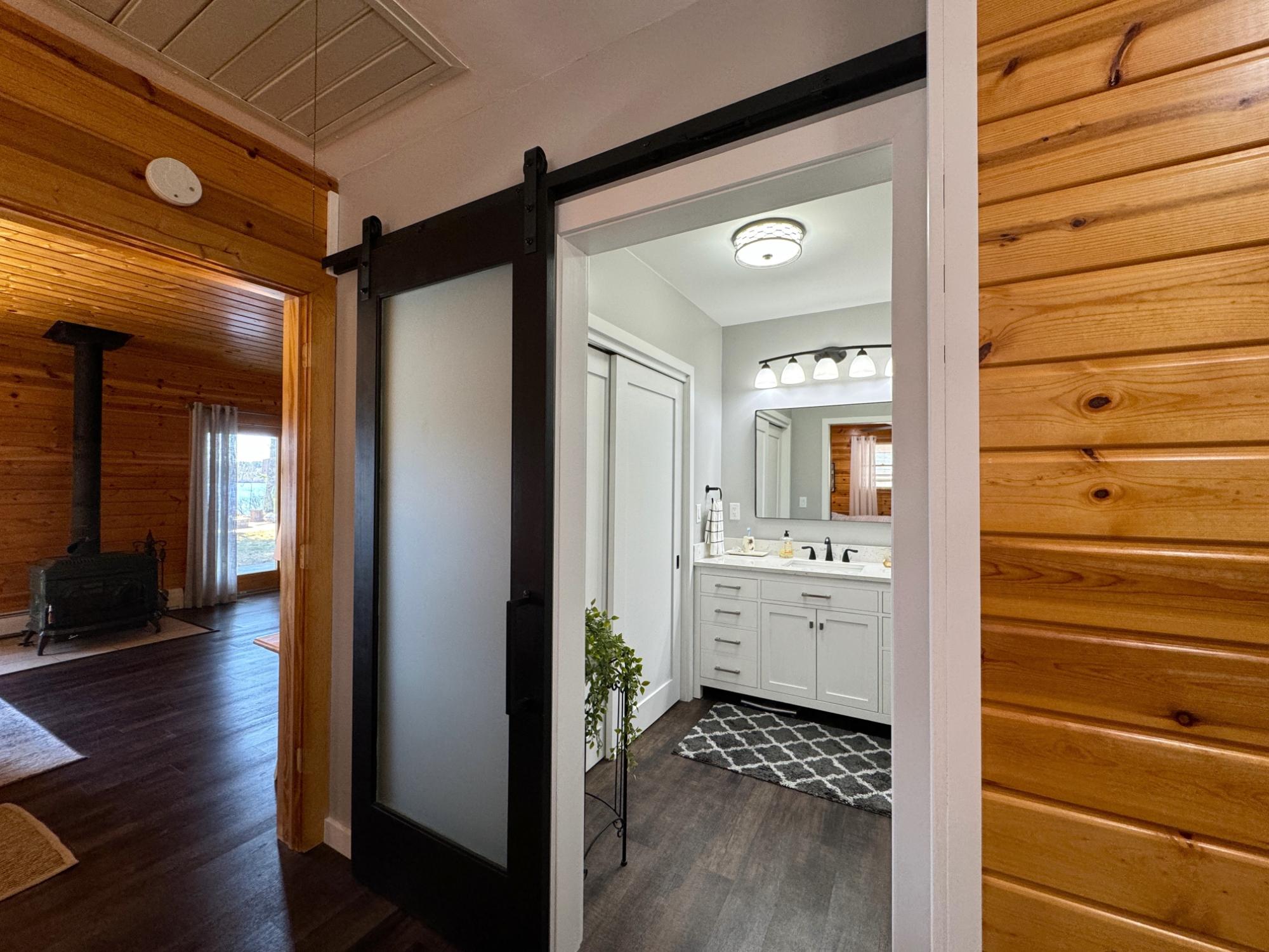 Picture 25 - Middle Sugarbush Lake Property 206675