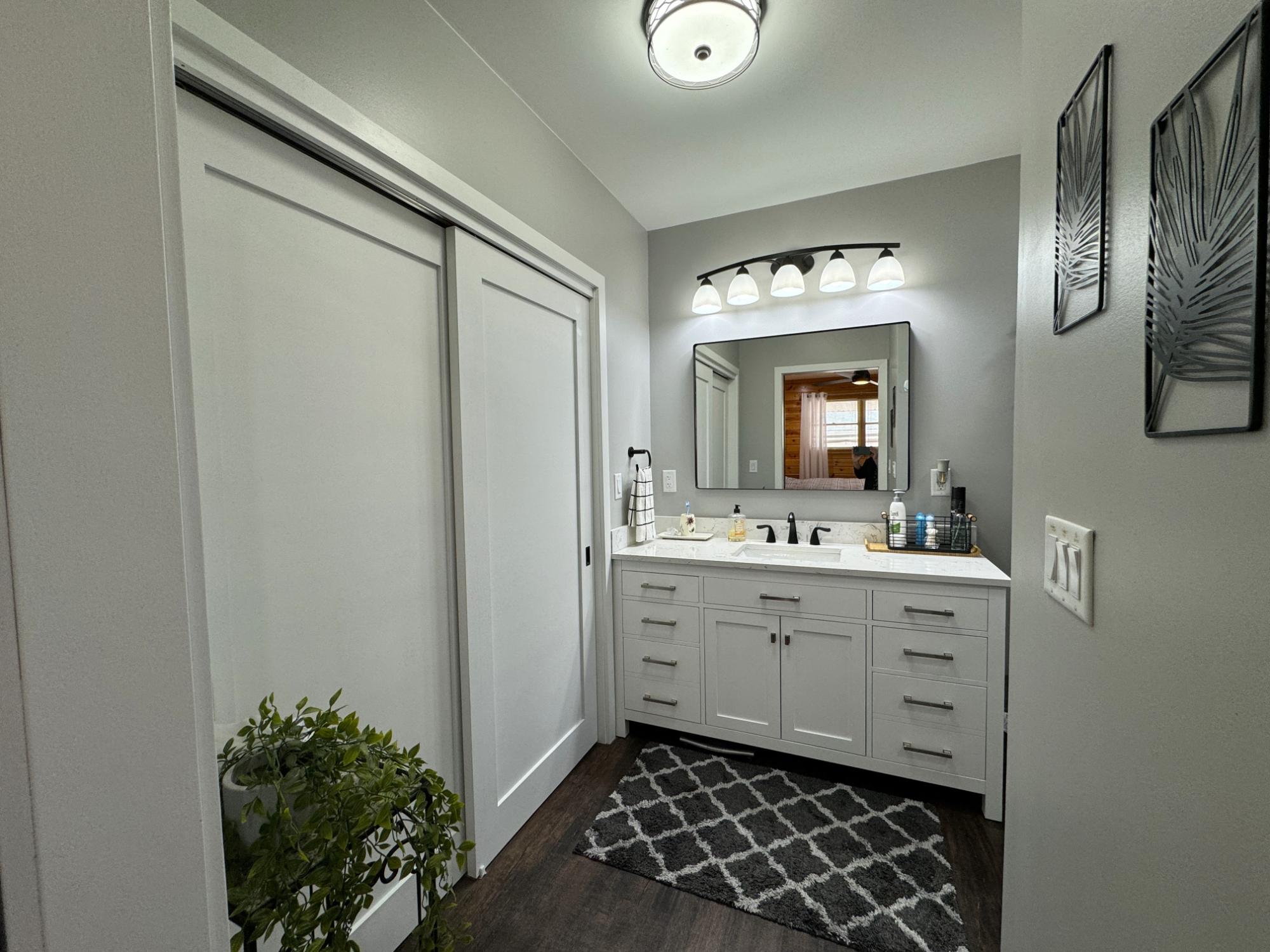 Picture 24 - Middle Sugarbush Lake Property 206675