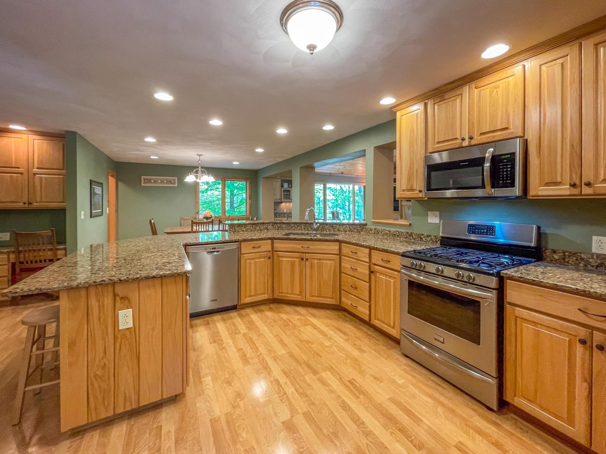 Picture 83 - Lake Julia Property 207049