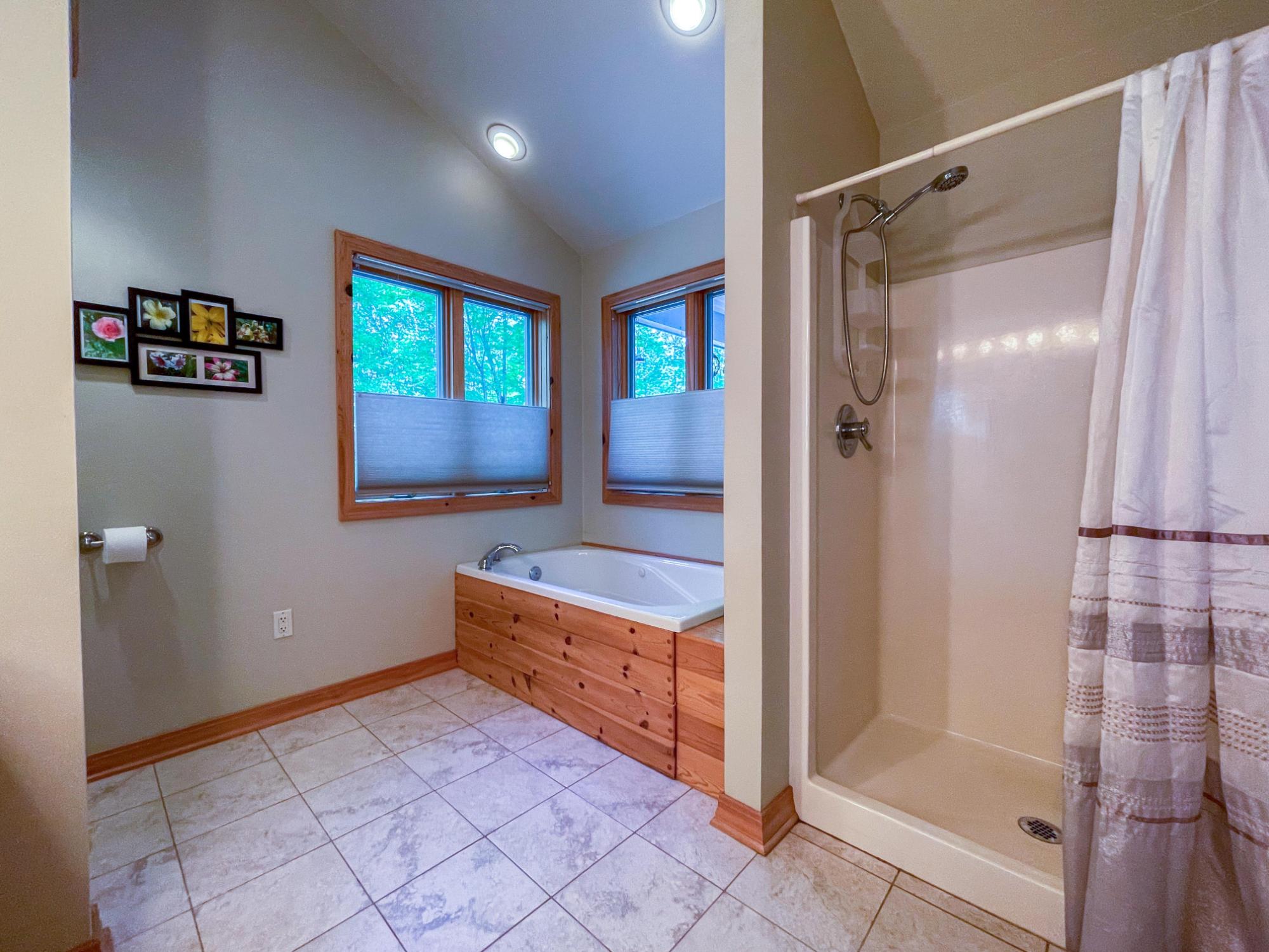 Picture 70 - Lake Julia Property 207049