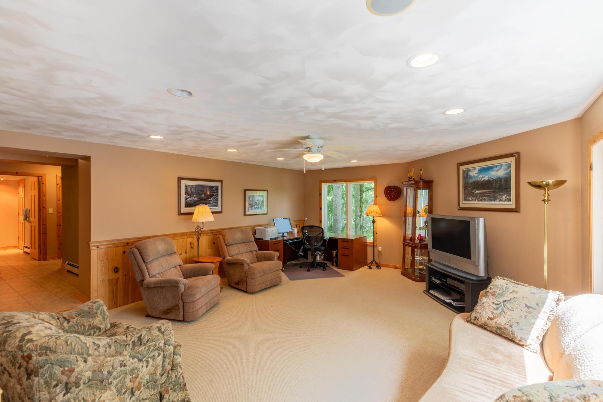 Picture 54 - Lake Julia Property 207049