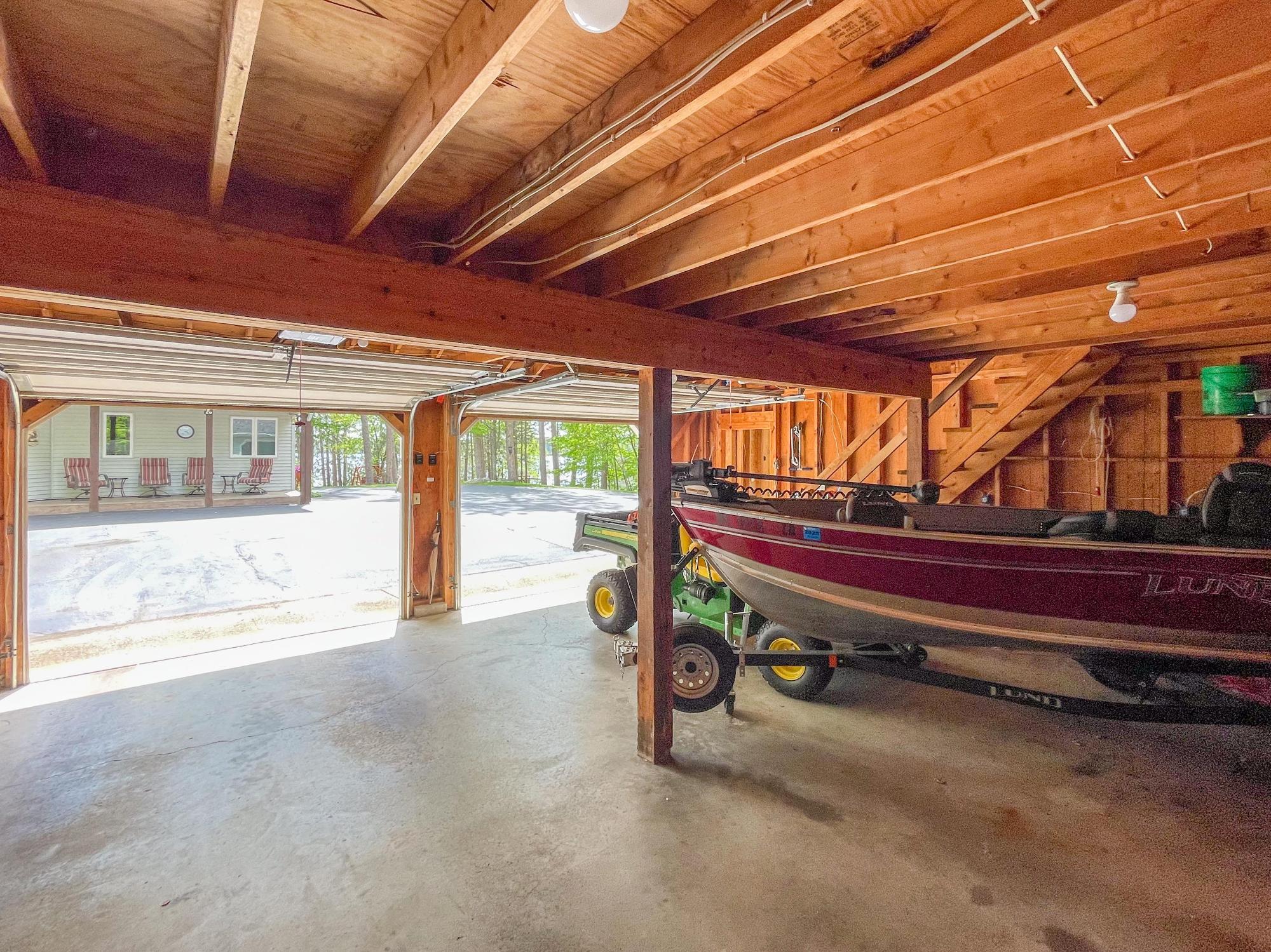 Picture 38 - Lake Julia Property 207049