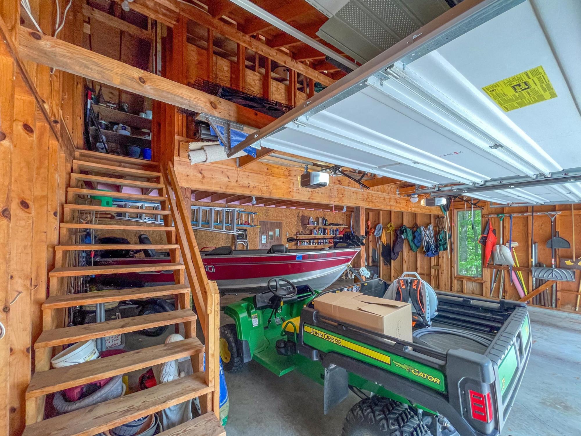 Picture 35 - Lake Julia Property 207049