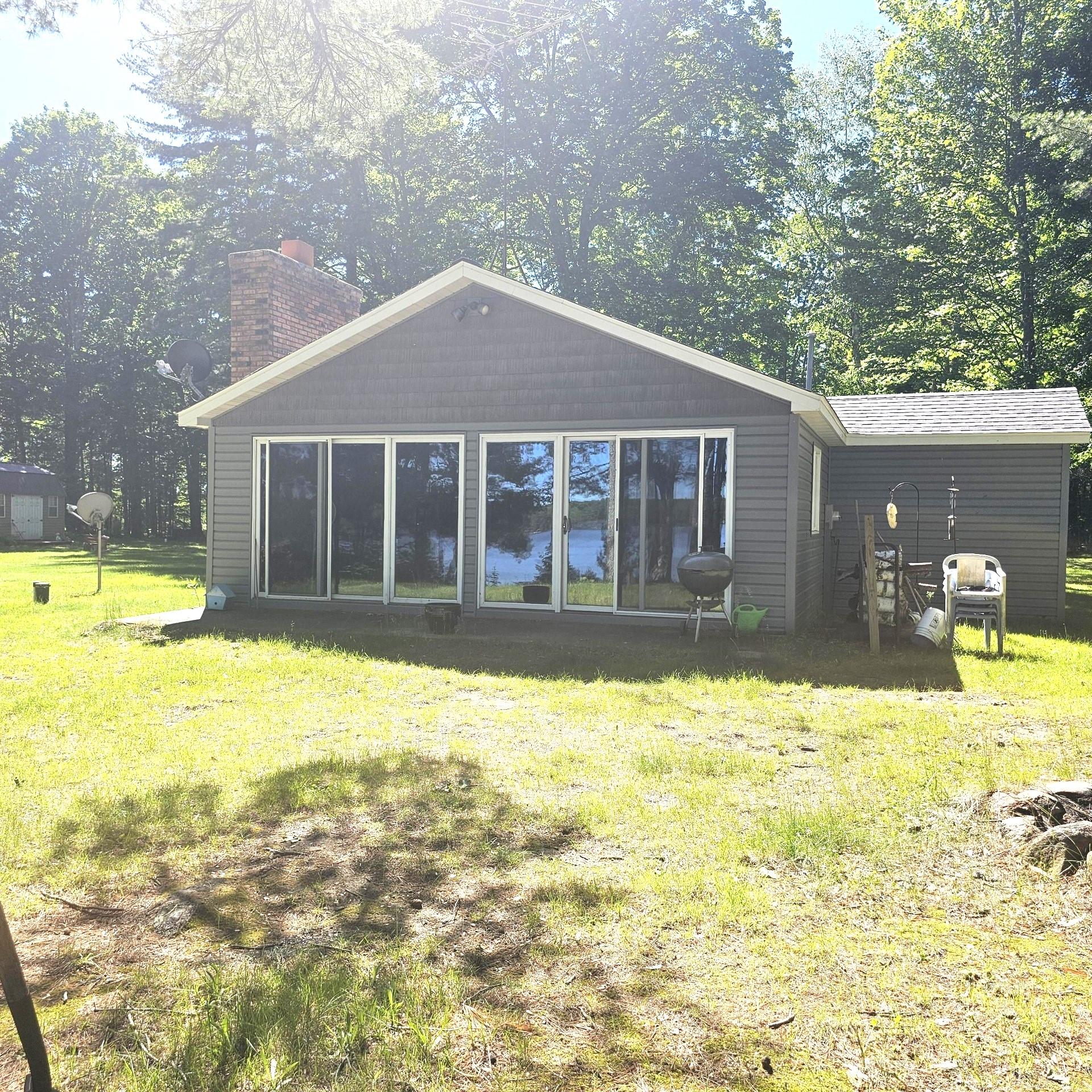 Picture 01 - Fourth Lake Property 207315