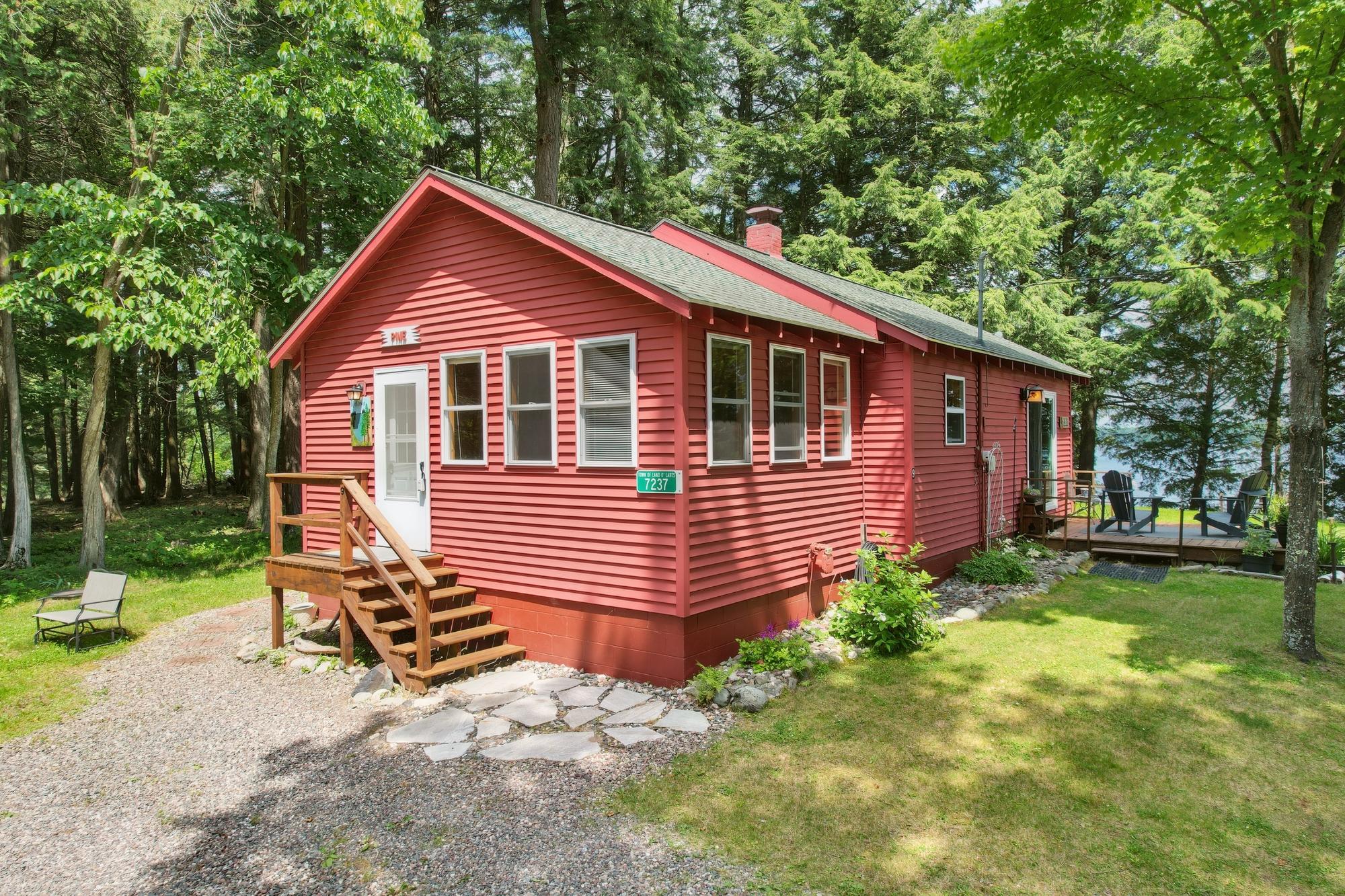 Picture 01 - West Bay Lake Property 207957